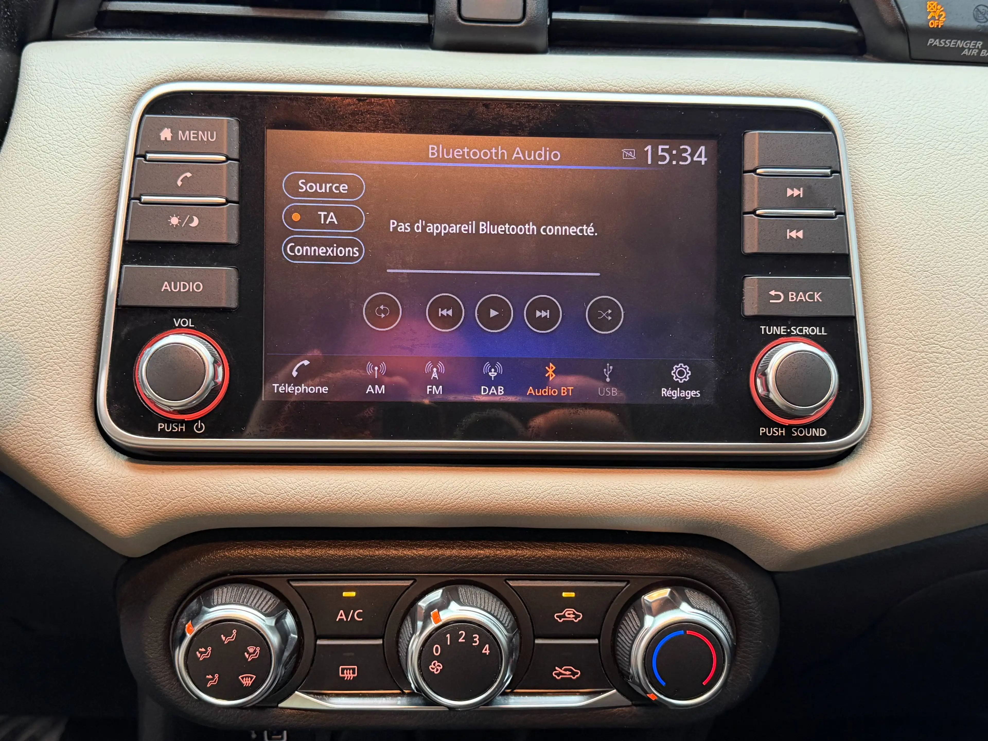 Nissan Micra Micra 1.0 IG-T Business Xtronic Automatique — photo 12