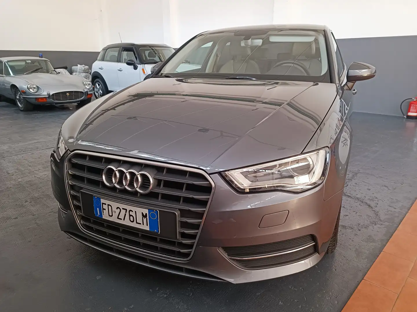 Audi A3 SPB 1.4 tfsi Attraction s-tronic 1 prop 53936 km Grigio - 1