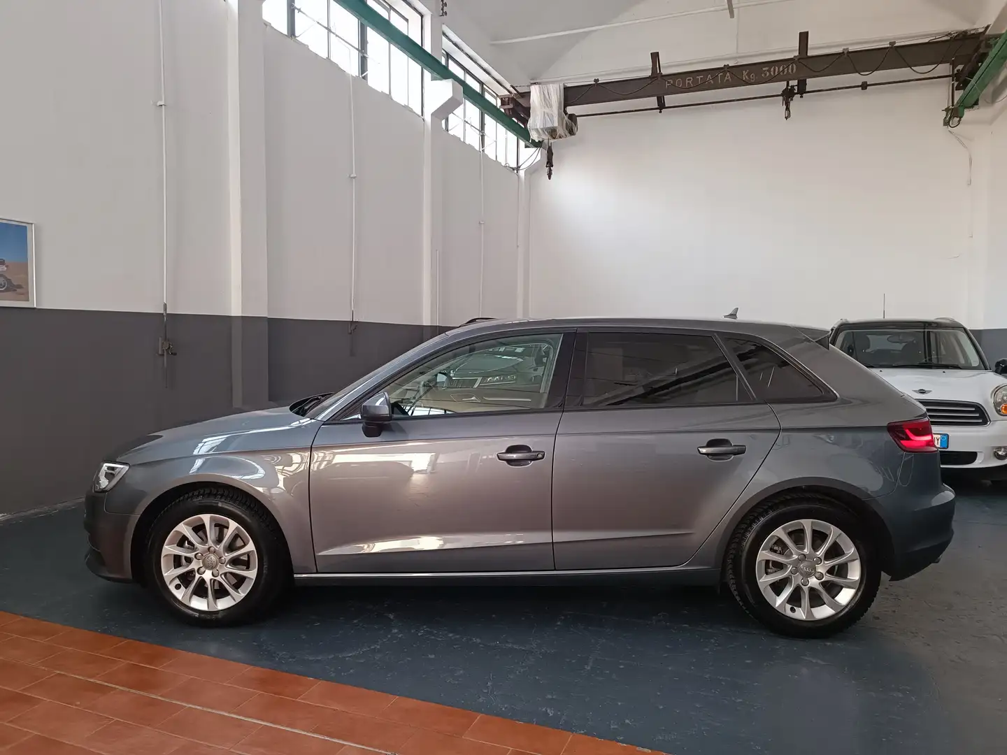 Audi A3 SPB 1.4 tfsi Attraction s-tronic 1 prop 53936 km Grigio - 2