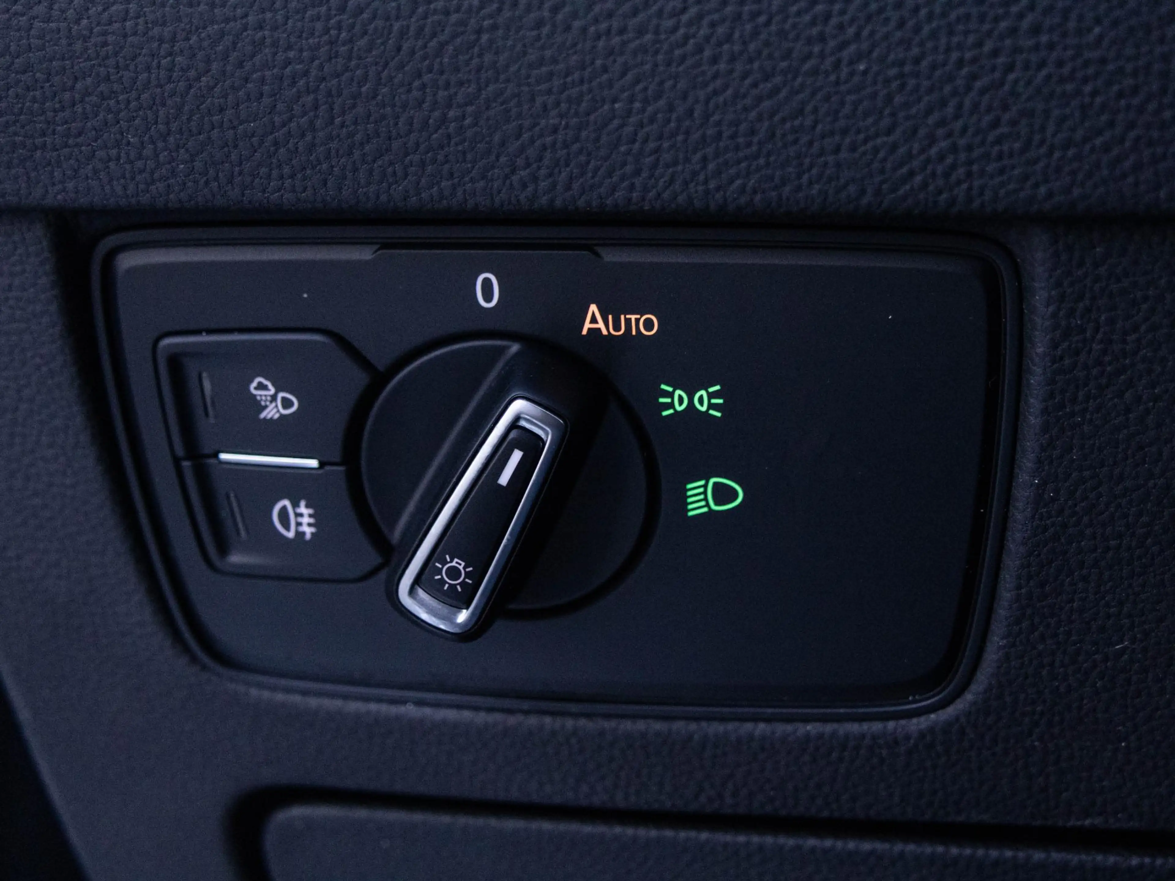 Volkswagen Arteon 1.5 TSI R Line | Pano | Full LED | Keyless Entry | — photo 38