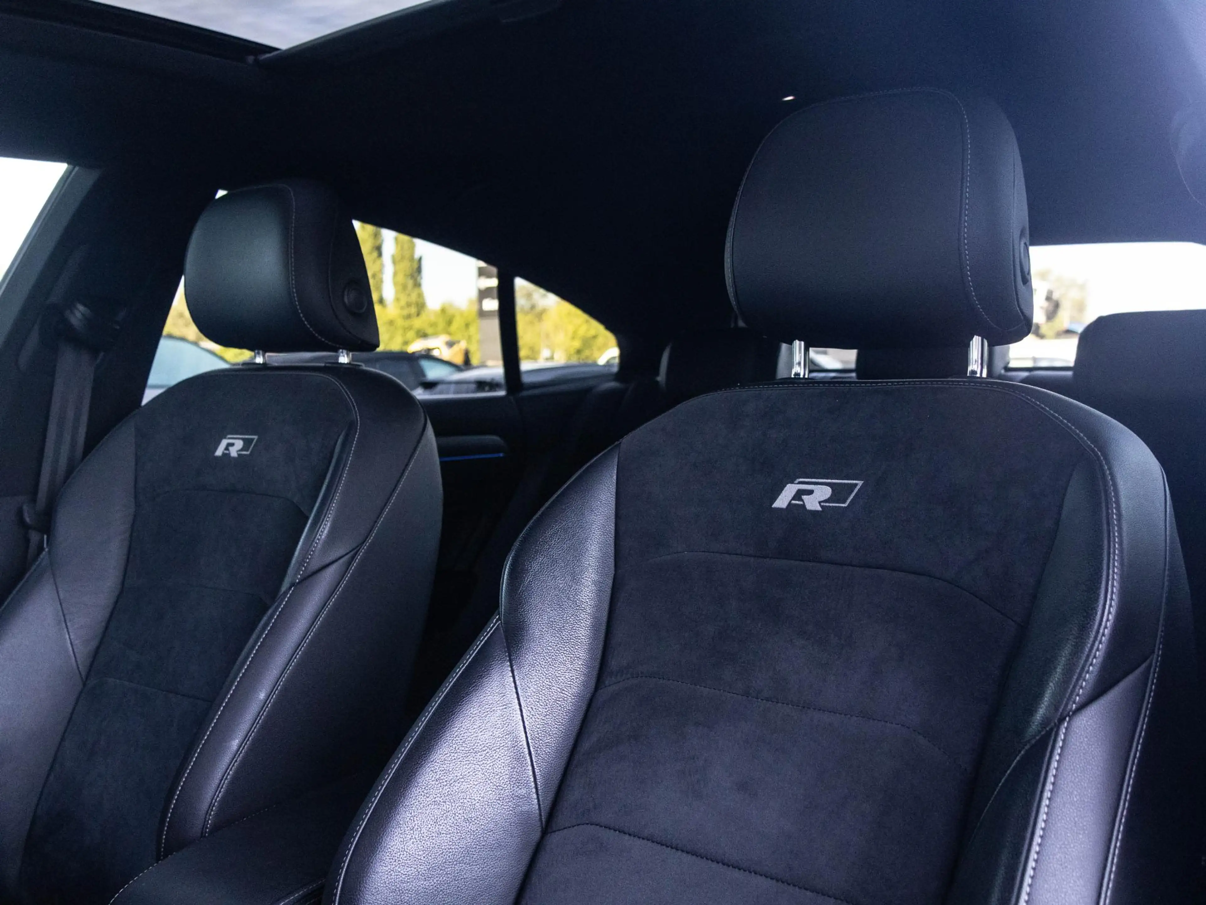 Volkswagen Arteon 1.5 TSI R Line | Pano | Full LED | Keyless Entry | — photo 10
