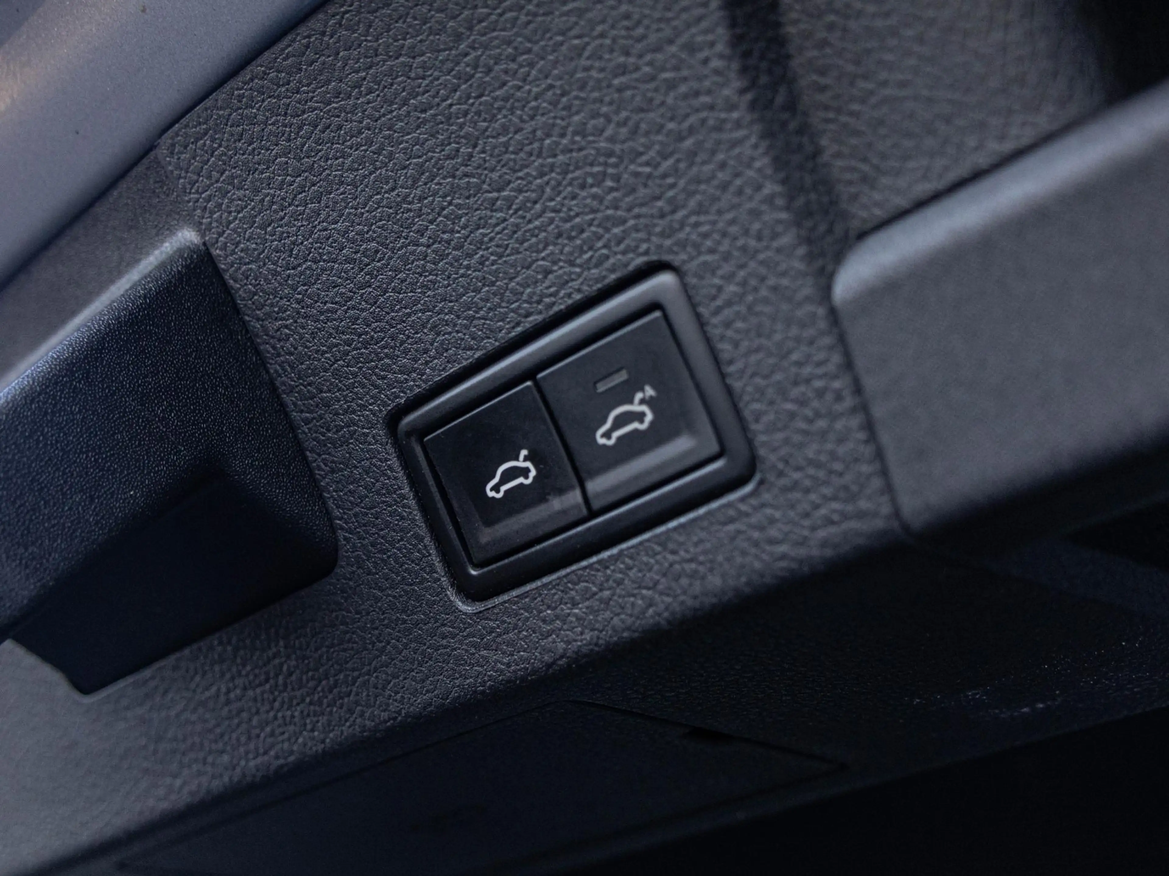 Volkswagen Arteon 1.5 TSI R Line | Pano | Full LED | Keyless Entry | — photo 35