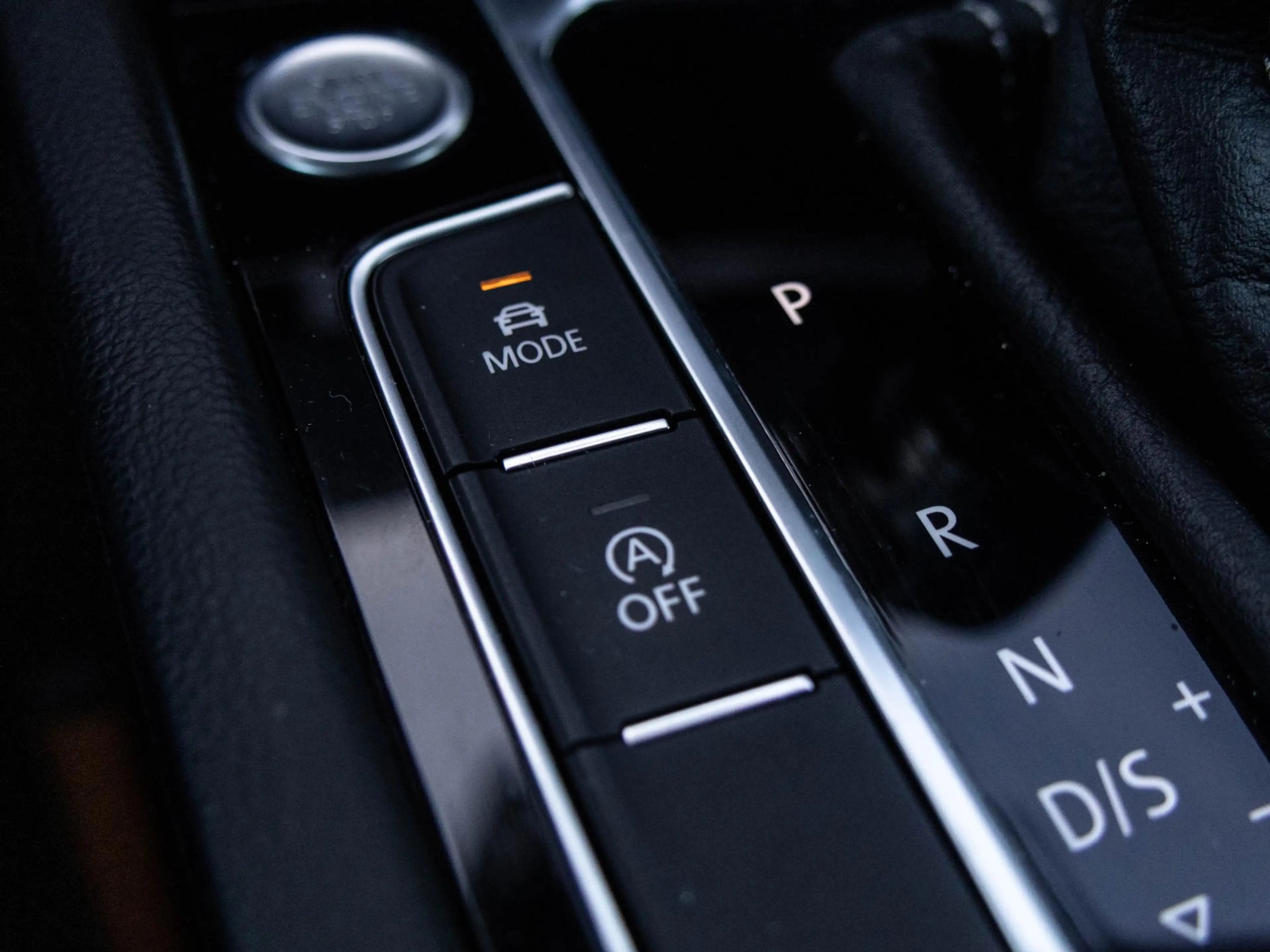 Volkswagen Arteon 1.5 TSI R Line | Pano | Full LED | Keyless Entry | — photo 41