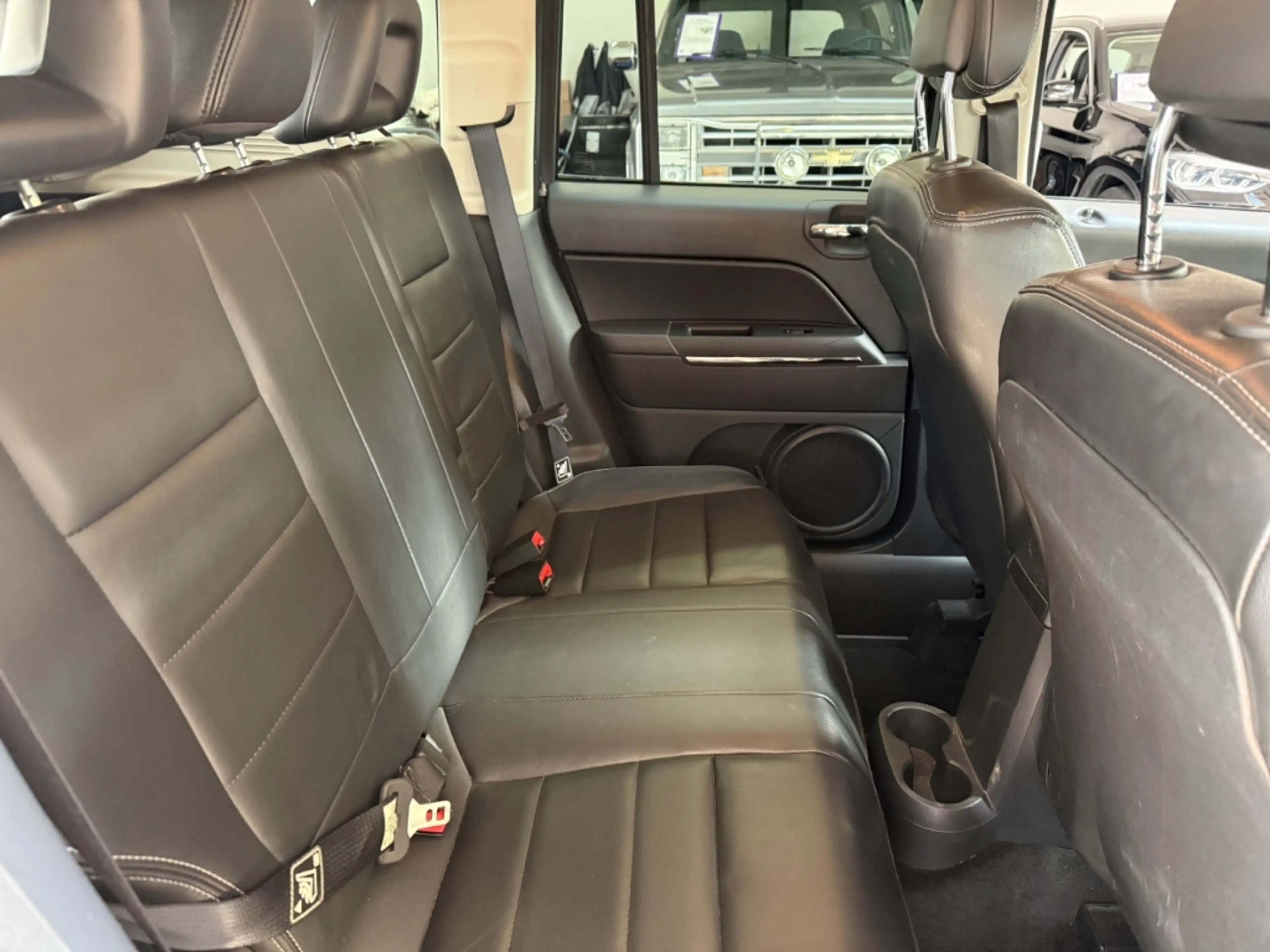 Jeep Compass Limited 4x2 Leder Klima TÜV neu — photo 14