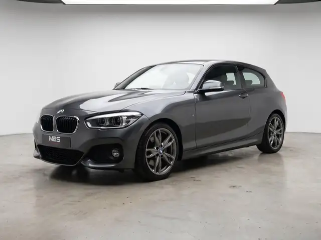 BMW 118 *D* PACK M * 1 PROP*  TOIT OUVRANT* XENON* NAVI* GARANTIE 12 MOIS*