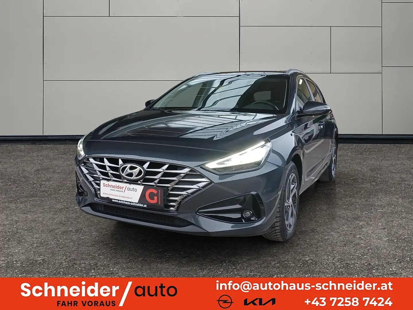 Hyundai i30 CW 1,0 T-GDI Trend Line Gris - 1