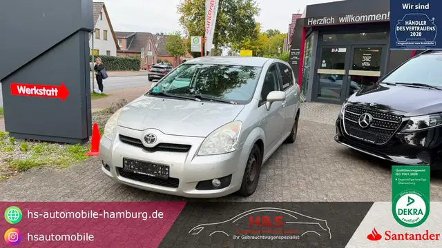 Toyota Corolla Verso 2.2 D-4D Team