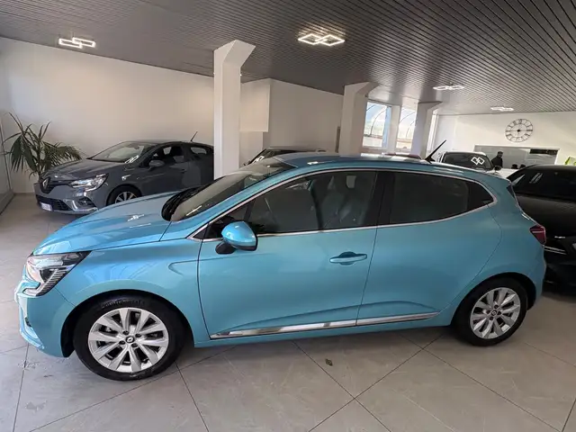 Renault Clio view 5