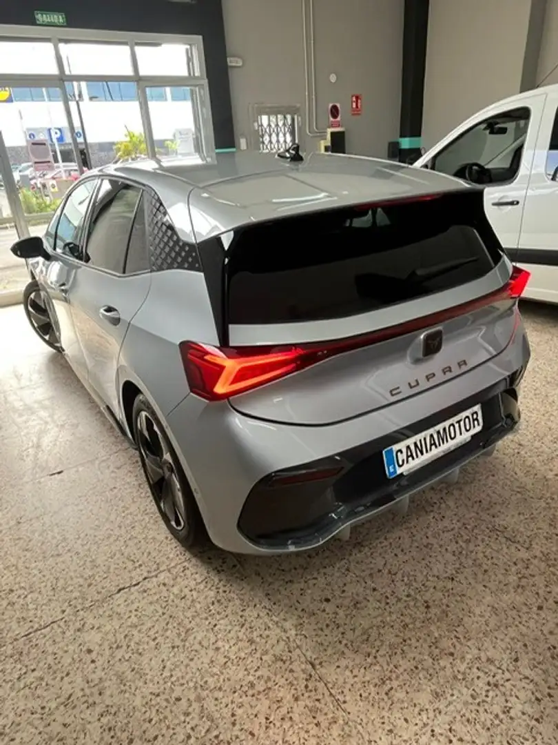 CUPRA Born 150kW 58kwh Gris - 2