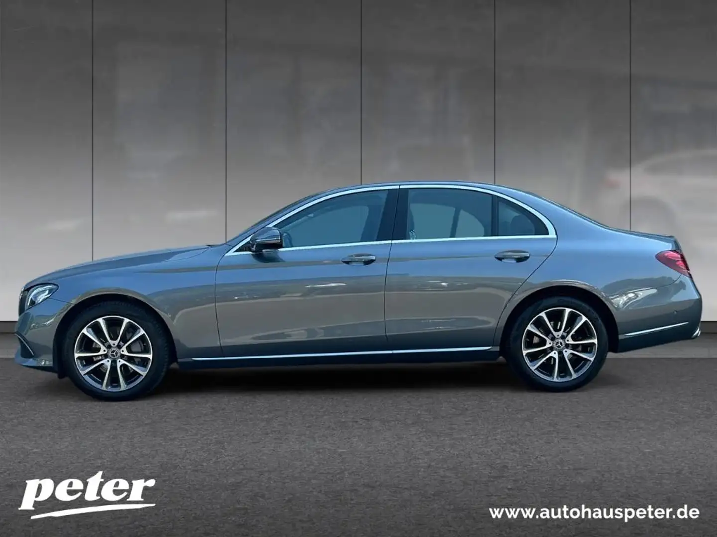 Mercedes-Benz E 300 Exclusive/Avantgarde/LED/Sitzklima/Comand Grau - 2