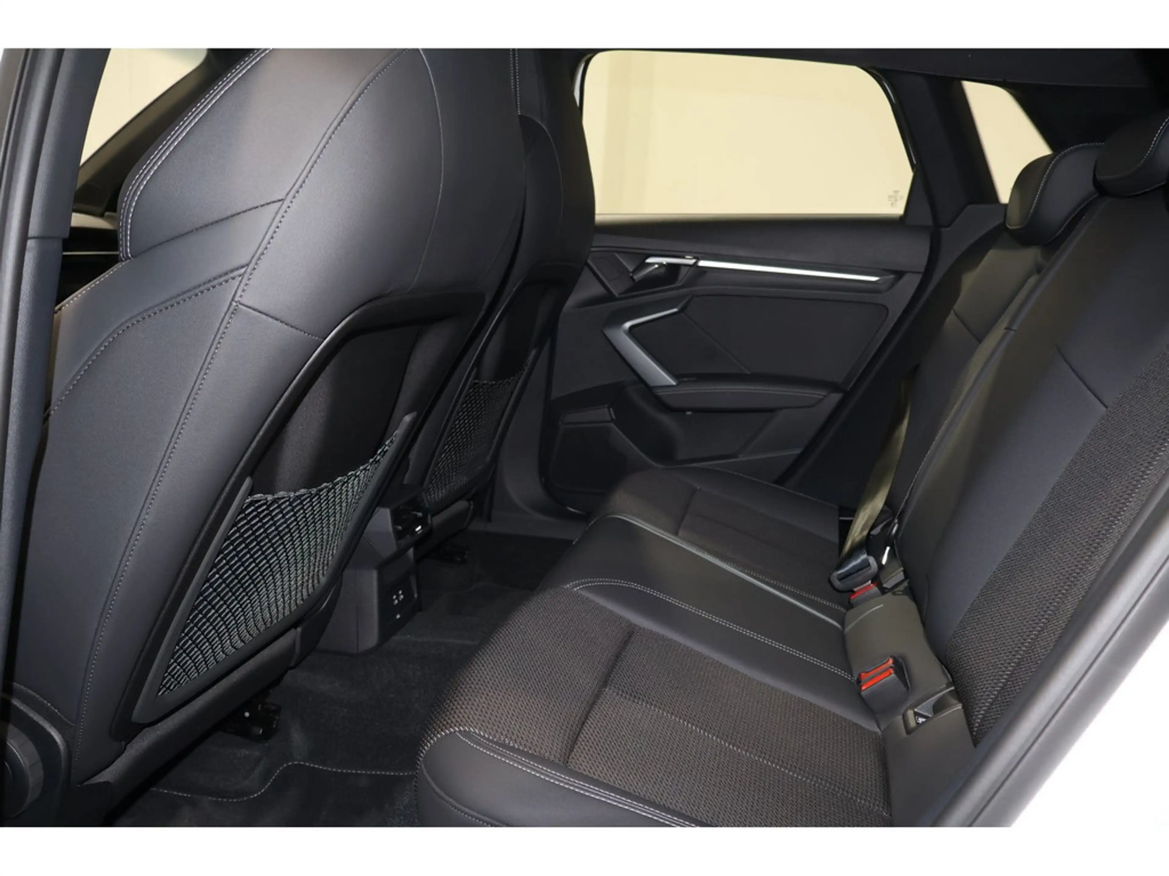 Audi S3 Sportback 2.0 TFSI quattro VC+*LED*Klima — photo 13