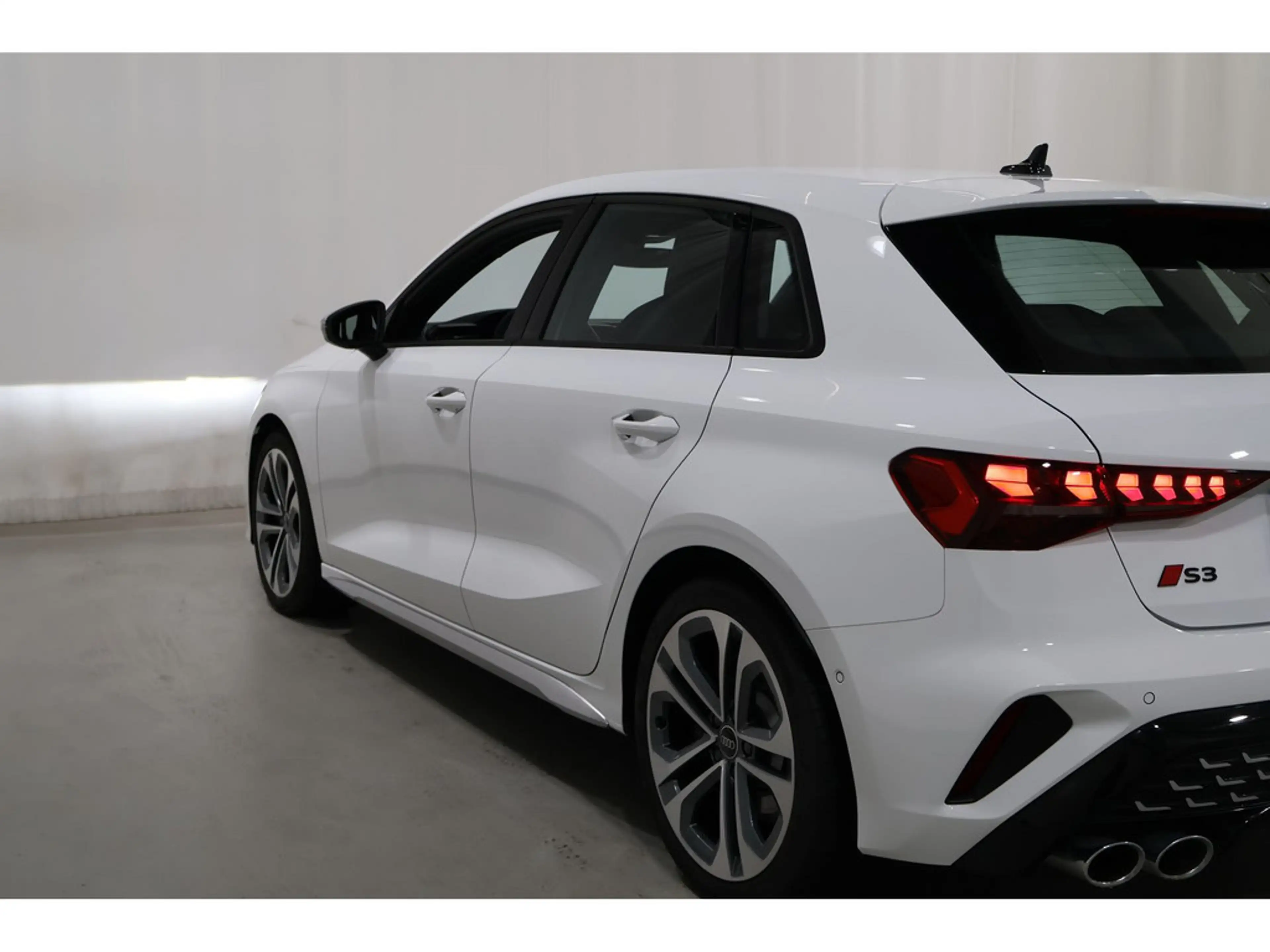 Audi S3 Sportback 2.0 TFSI quattro VC+*LED*Klima — photo 14