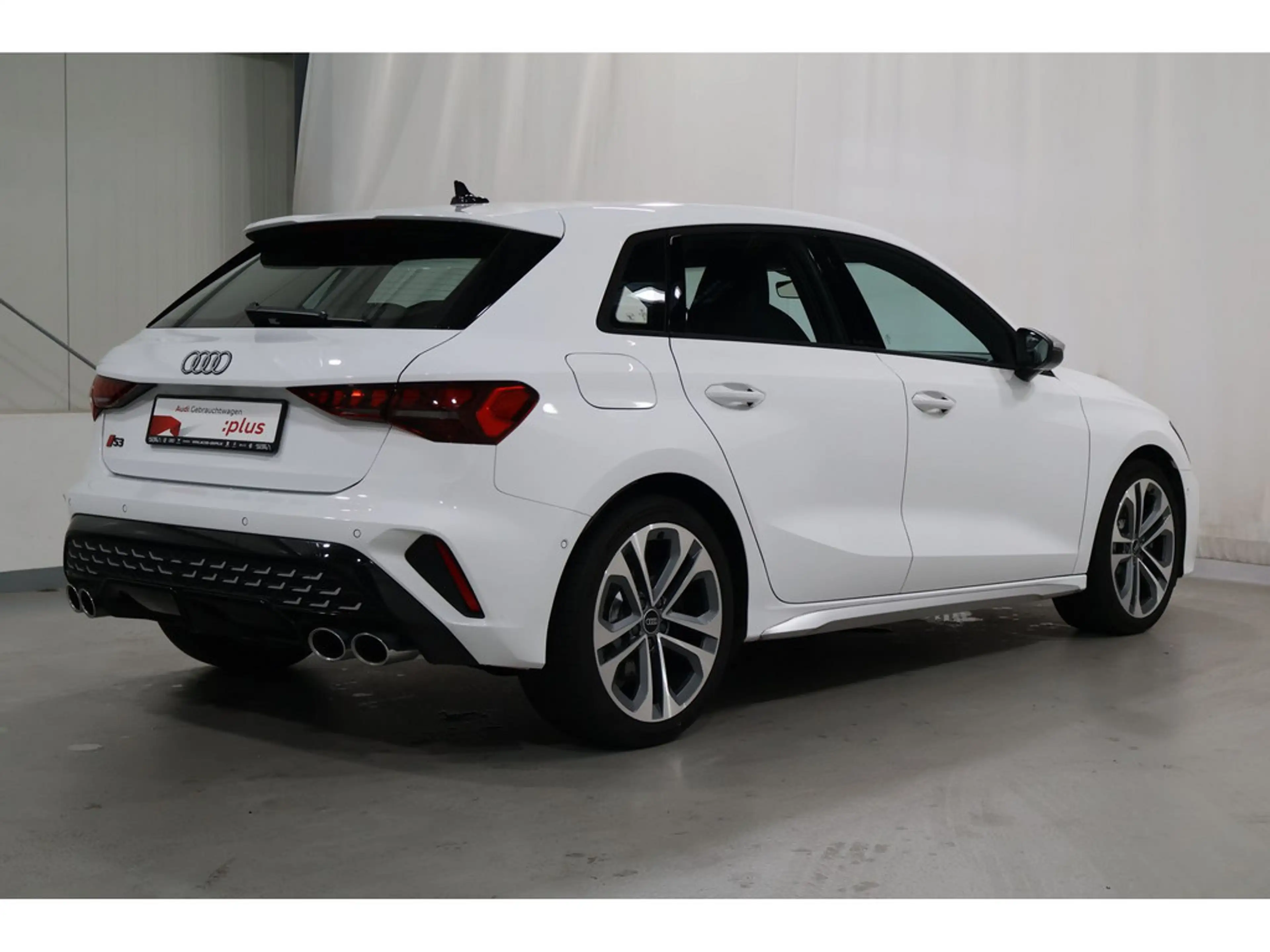 Audi S3 Sportback 2.0 TFSI quattro VC+*LED*Klima — photo 4