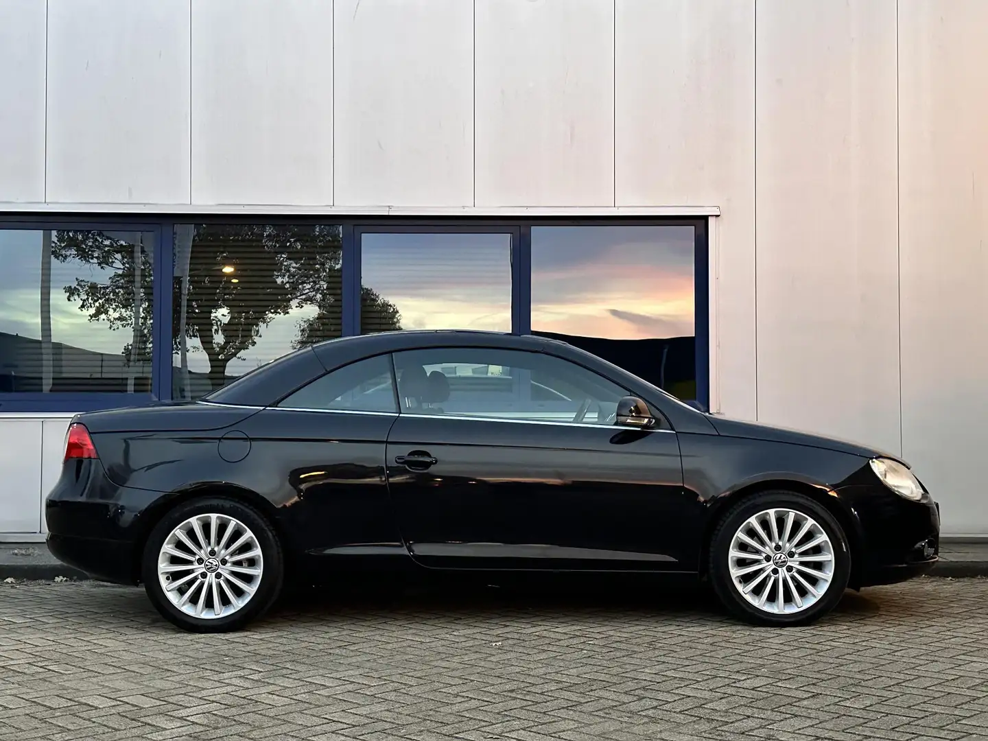 Volkswagen Eos 1.4 TSI l Elektrisch dak l NAP l Zwart - 2