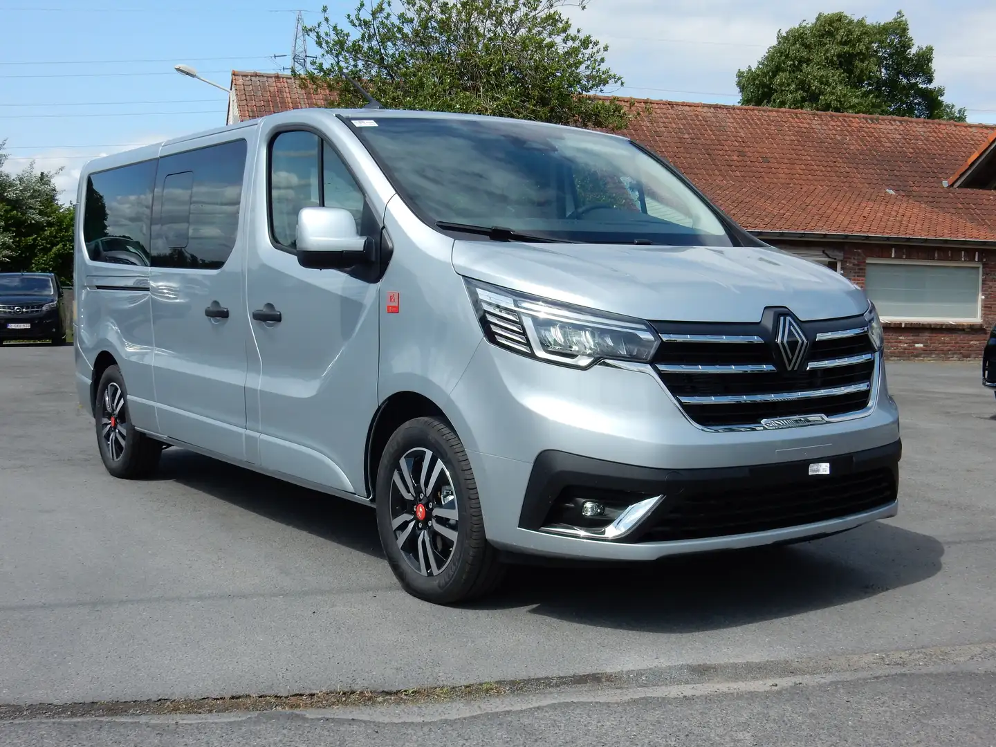 Renault Trafic 2.0Dci L2 Automaat minibus 9pl FULL (38000Netto) Argent - 2