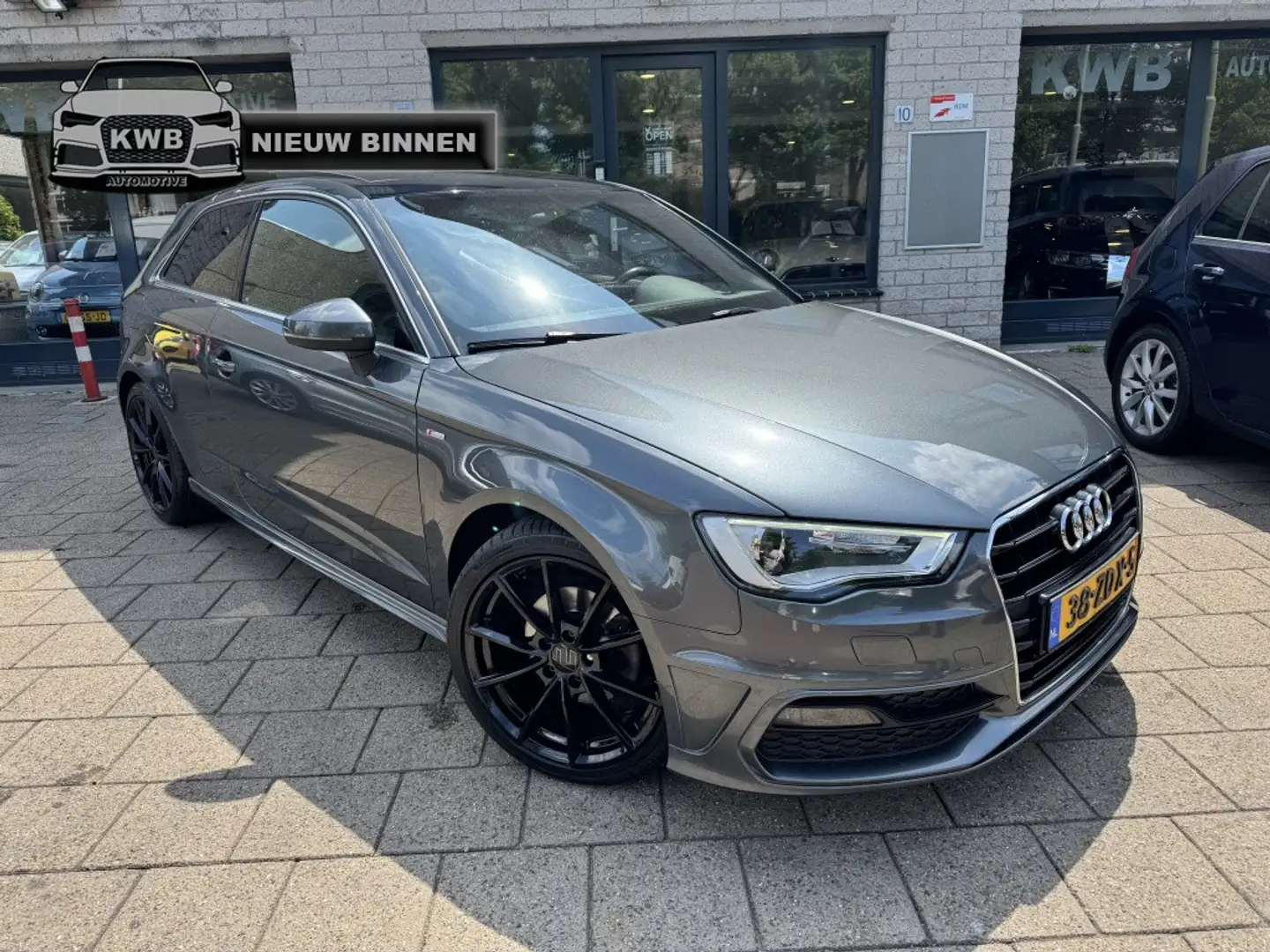 Audi A3 1.4 TFSI 3x S-line Panoramadak Groot onderhoud Gris - 1