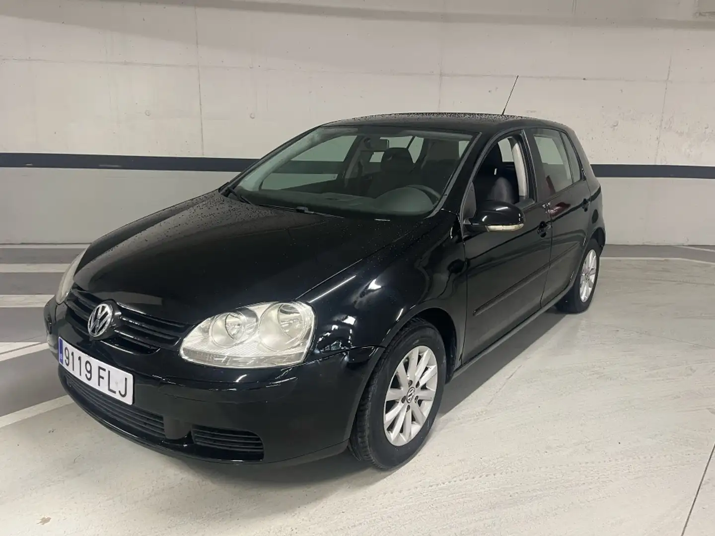 Volkswagen Golf 1.6 Trendline Blau - 2
