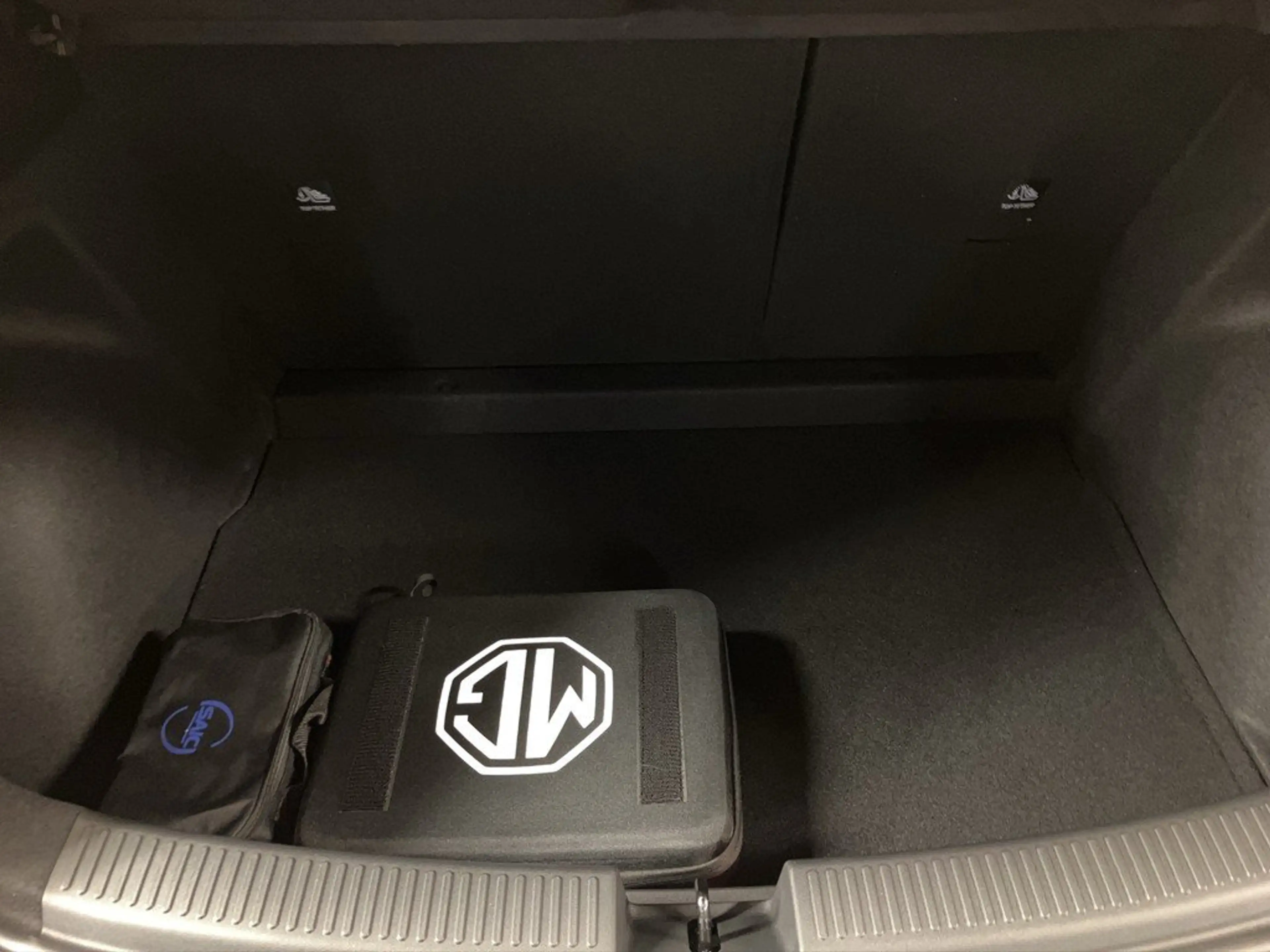 MG MG4 EV Urban 54 kWh Comfort Navi ACC — photo 12