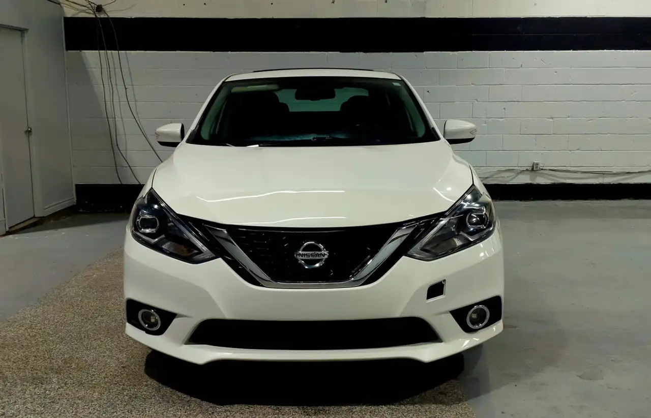 Nissan Sentra снимка Nissan Sentra