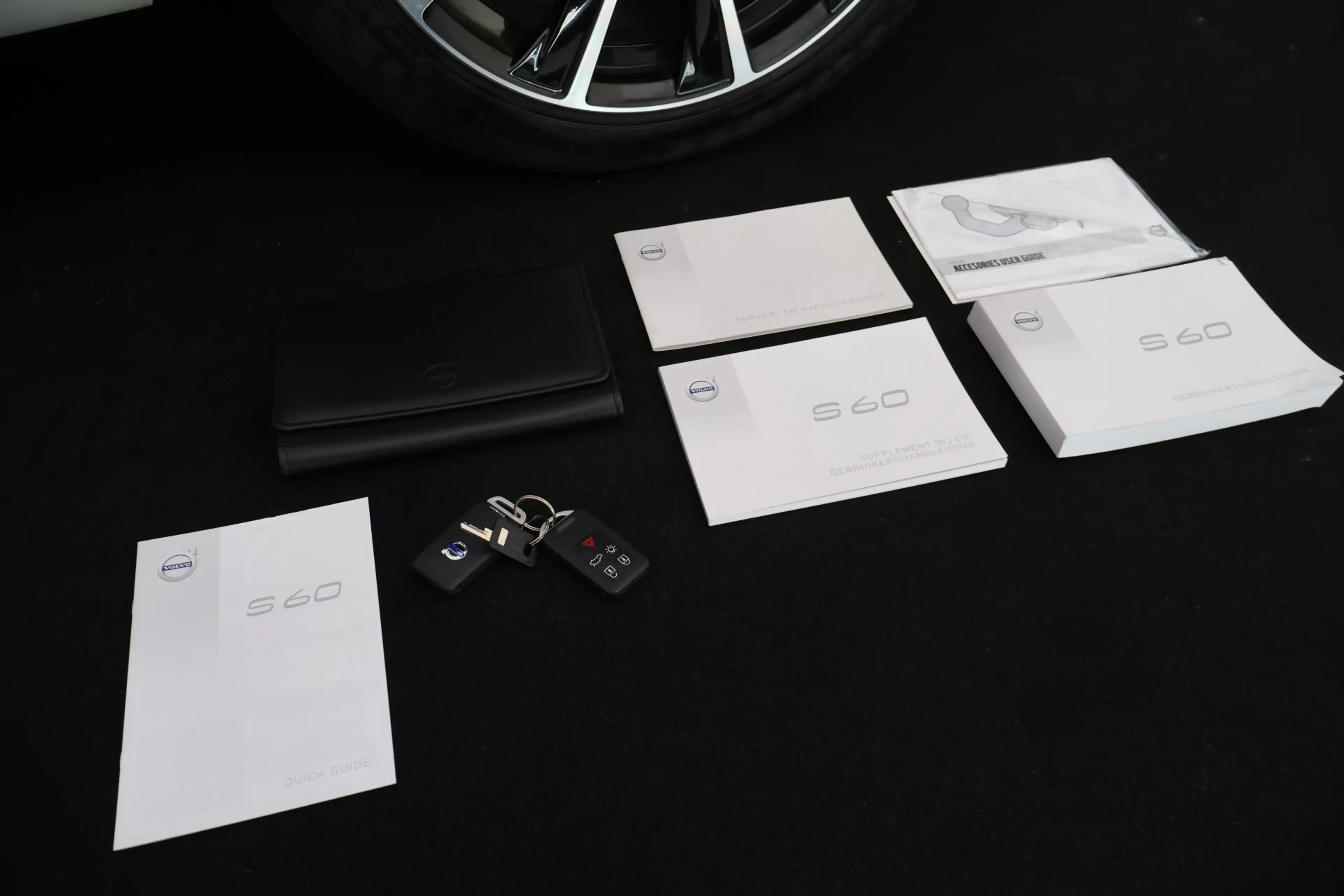 Volvo S60 T3 Aut. Polar+ Dynamic SCHUIFDAK | CAMERA | STOELV — photo 27