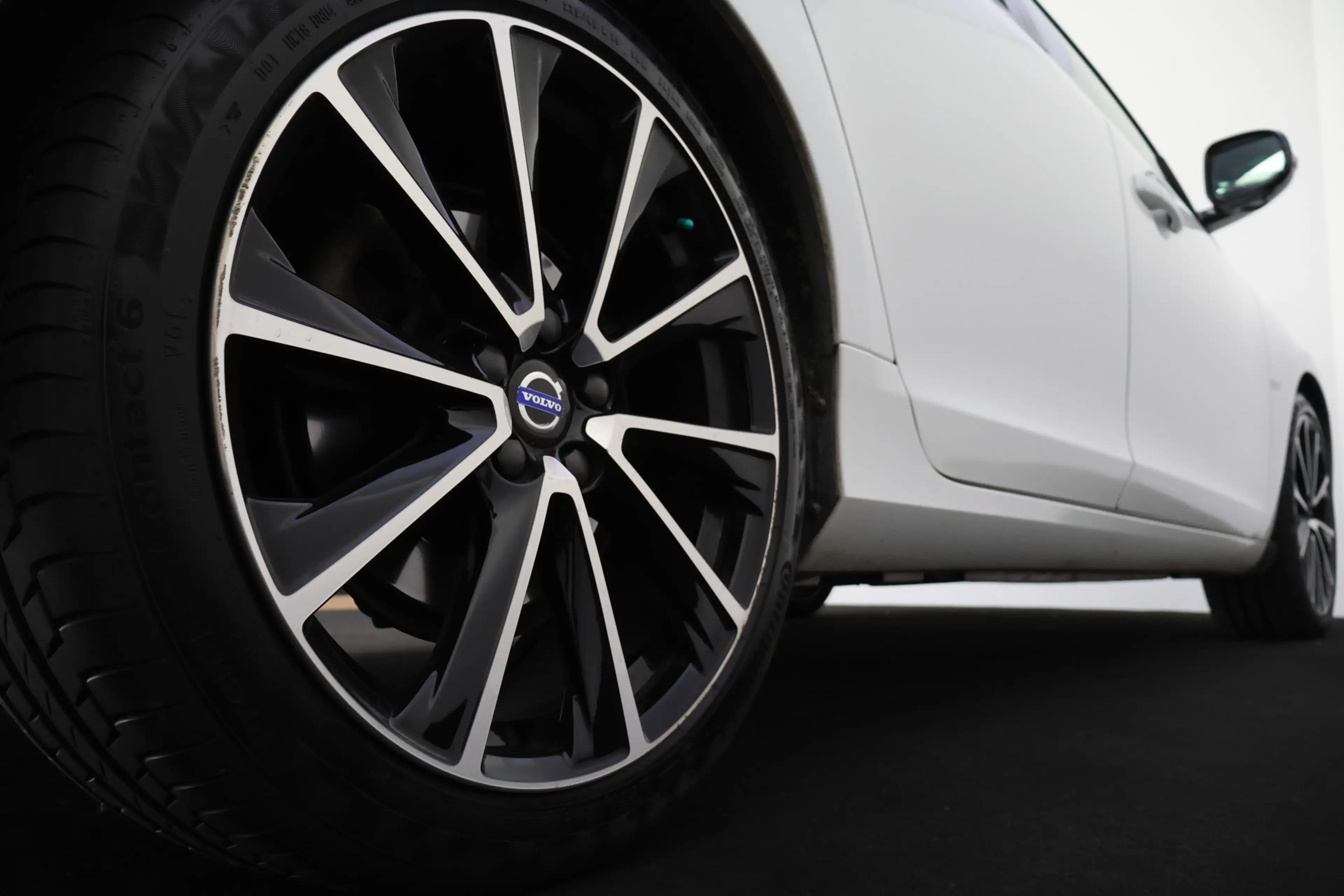 Volvo S60 T3 Aut. Polar+ Dynamic SCHUIFDAK | CAMERA | STOELV — photo 14