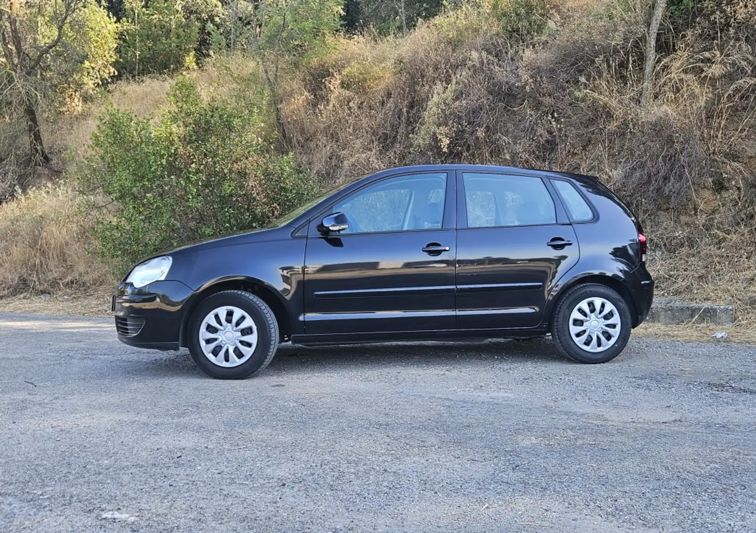 Volkswagen Polo 1.4 Edition 80 Negro - 2