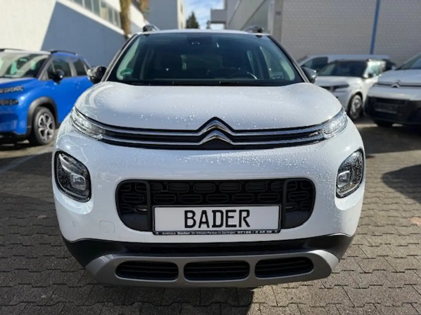 Citroen C3 Aircross Shine 130 Puretech Automatik TOTER-WINKEL PDC VO Blanc - 2
