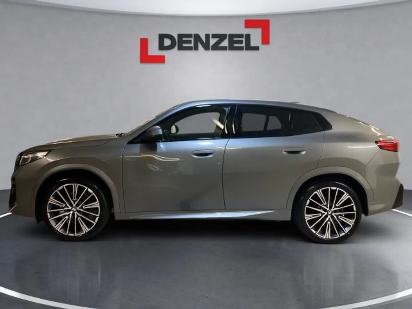 BMW iX2 eDrive20 U10 HB0 Grau - 2
