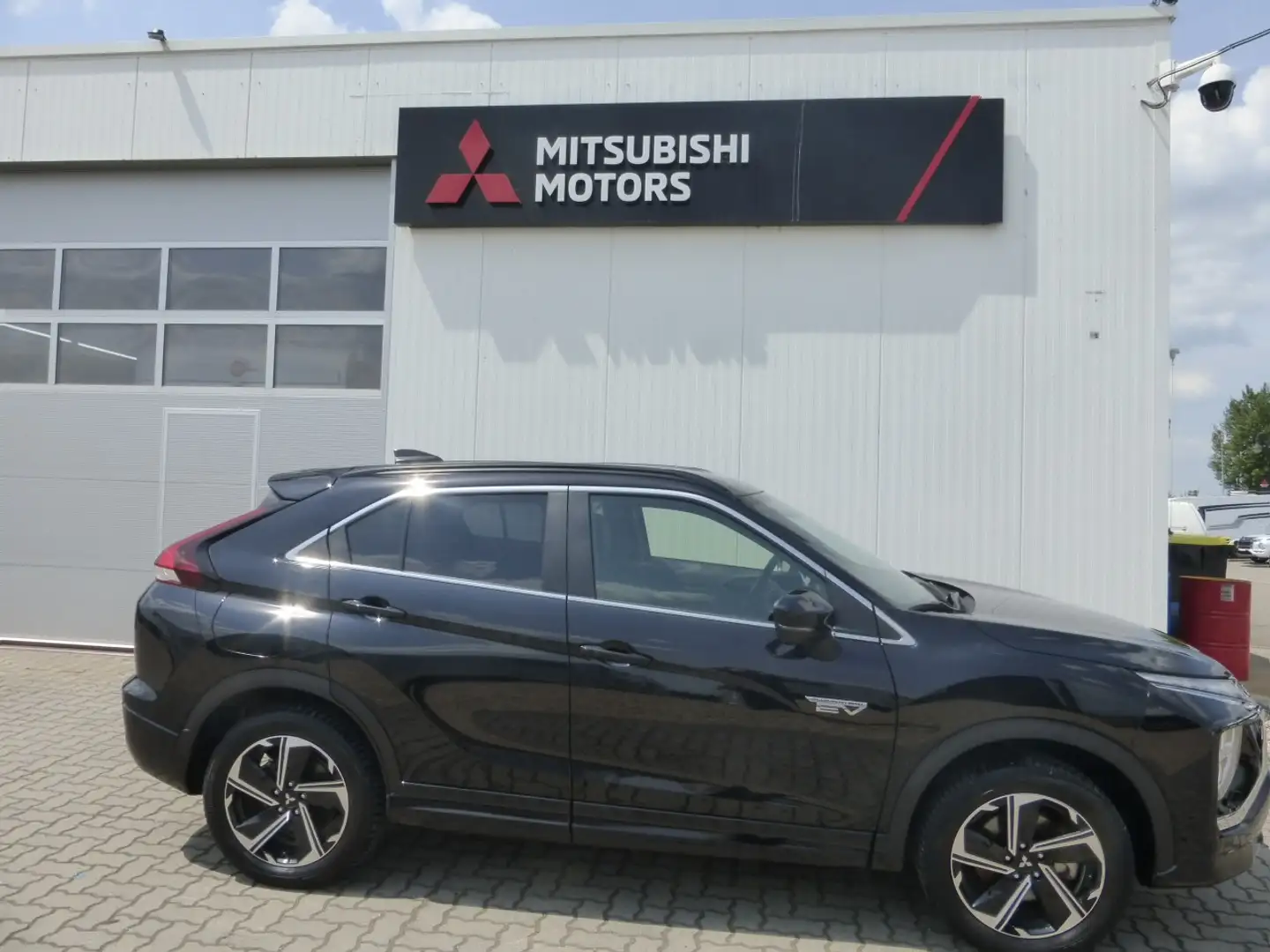 Mitsubishi Eclipse Cross PHEV PLUS Select Schwarz - 1