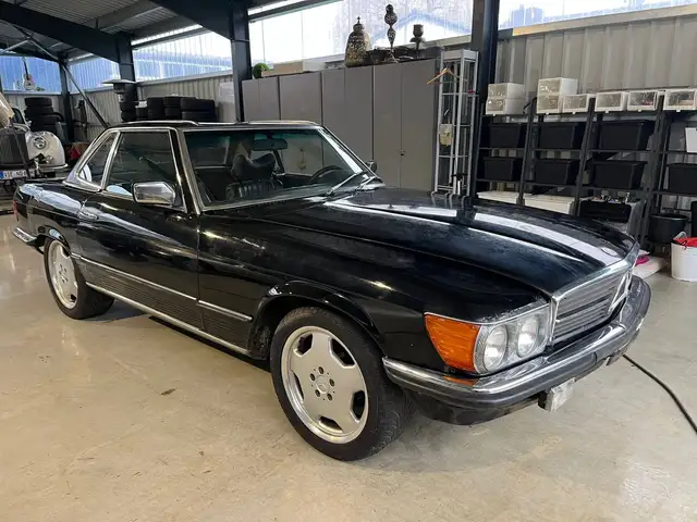 Mercedes-Benz 500 SL R107 5,0-Liter-V8-Motor (M 117)