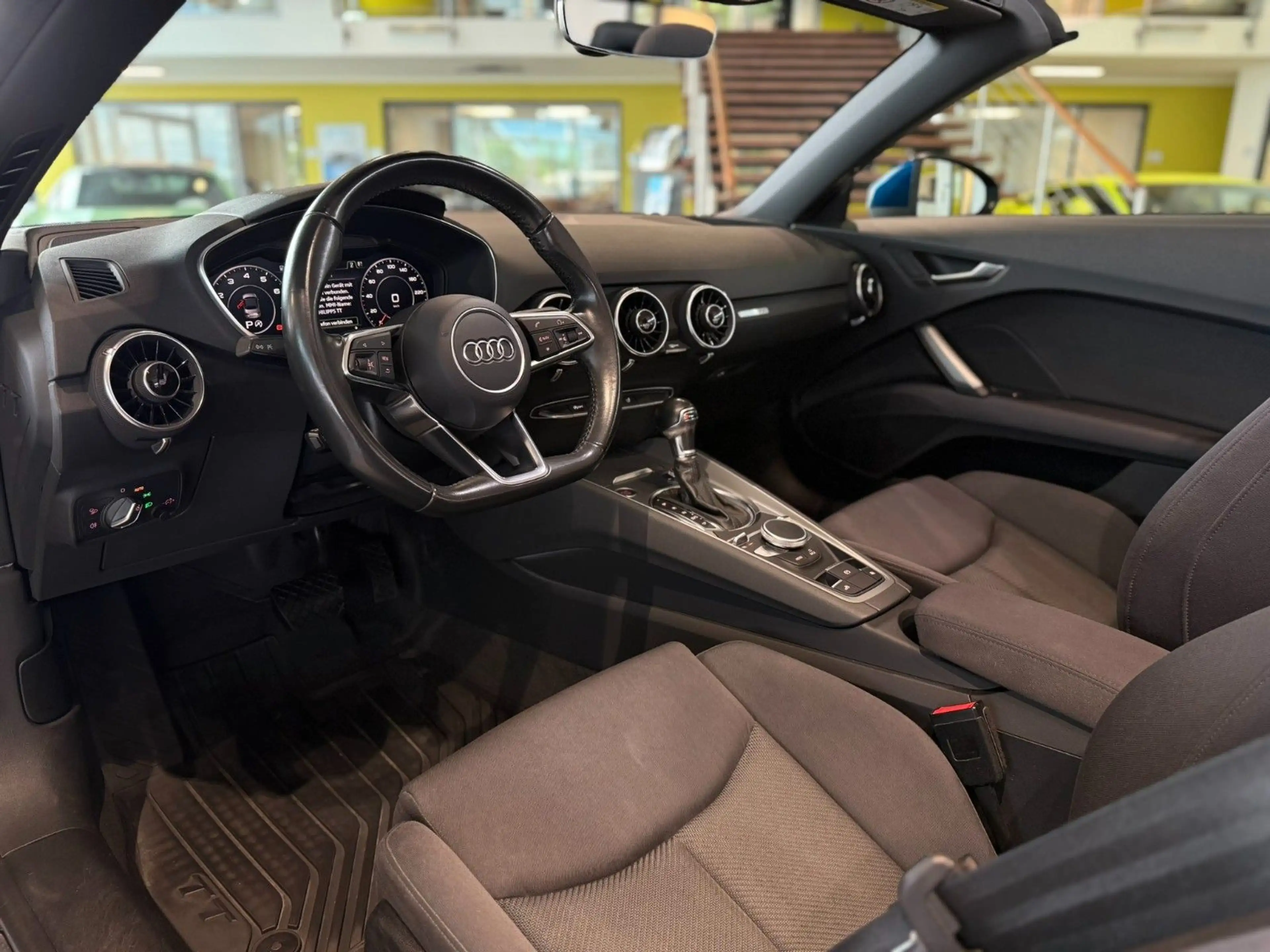 Audi TT Roadster 1.8 TFSI*Xenon*Sitzheizung*Tempomat* — photo 12