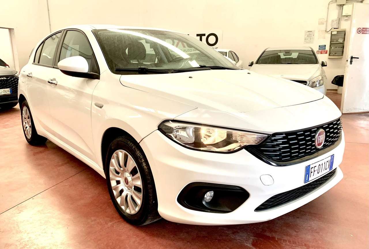 Fiat Tipo Tipo 5 porte II 2016 5p 1.4 tjt Easy Gpl 120cv
