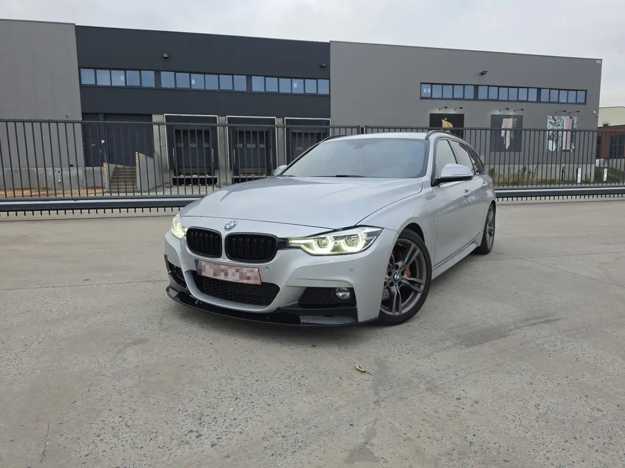 BMW 318