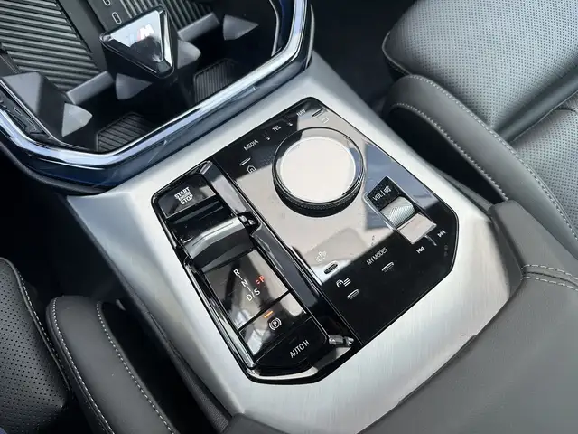 BMW X3 M view 15