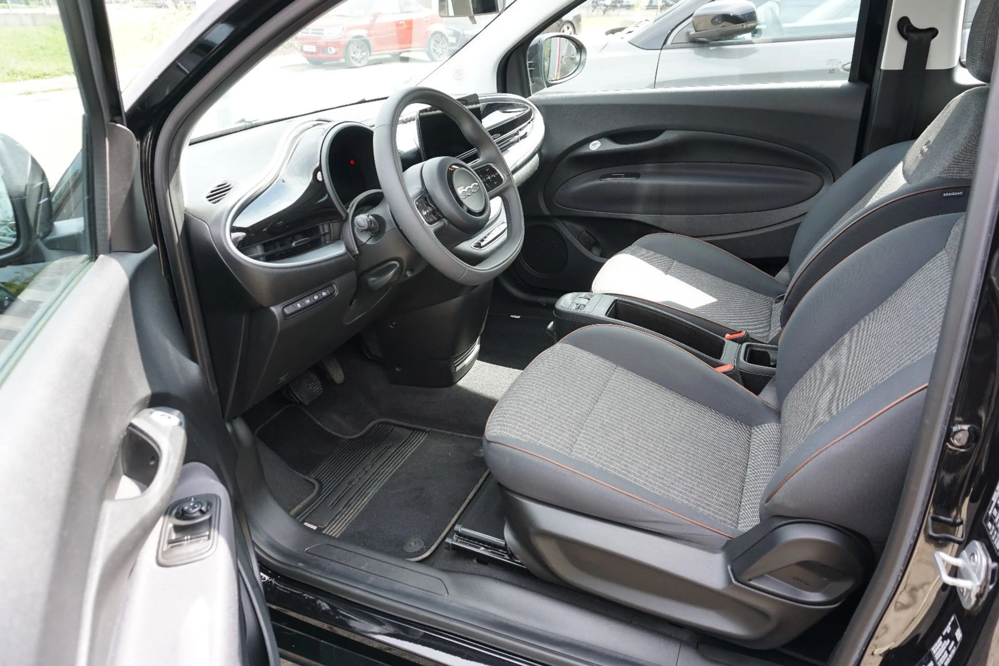 Fiat 500e 500 e Icon TOP Garantie 8 Jahre AKKU 99,5% — photo 9