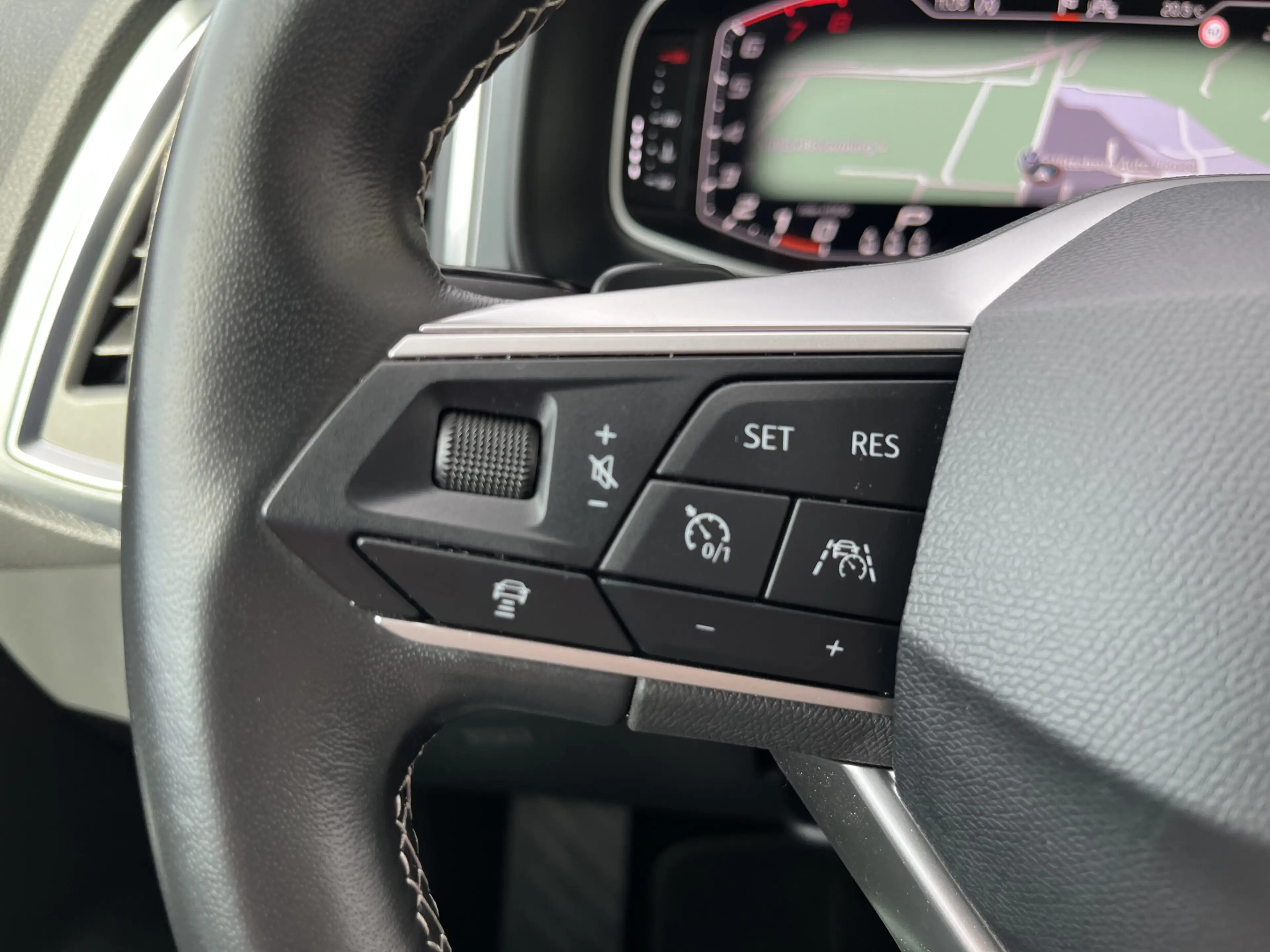 SEAT Ateca 1.5 TSI Style Business Intense / AUTOMAAT/ TREKHAA — photo 12