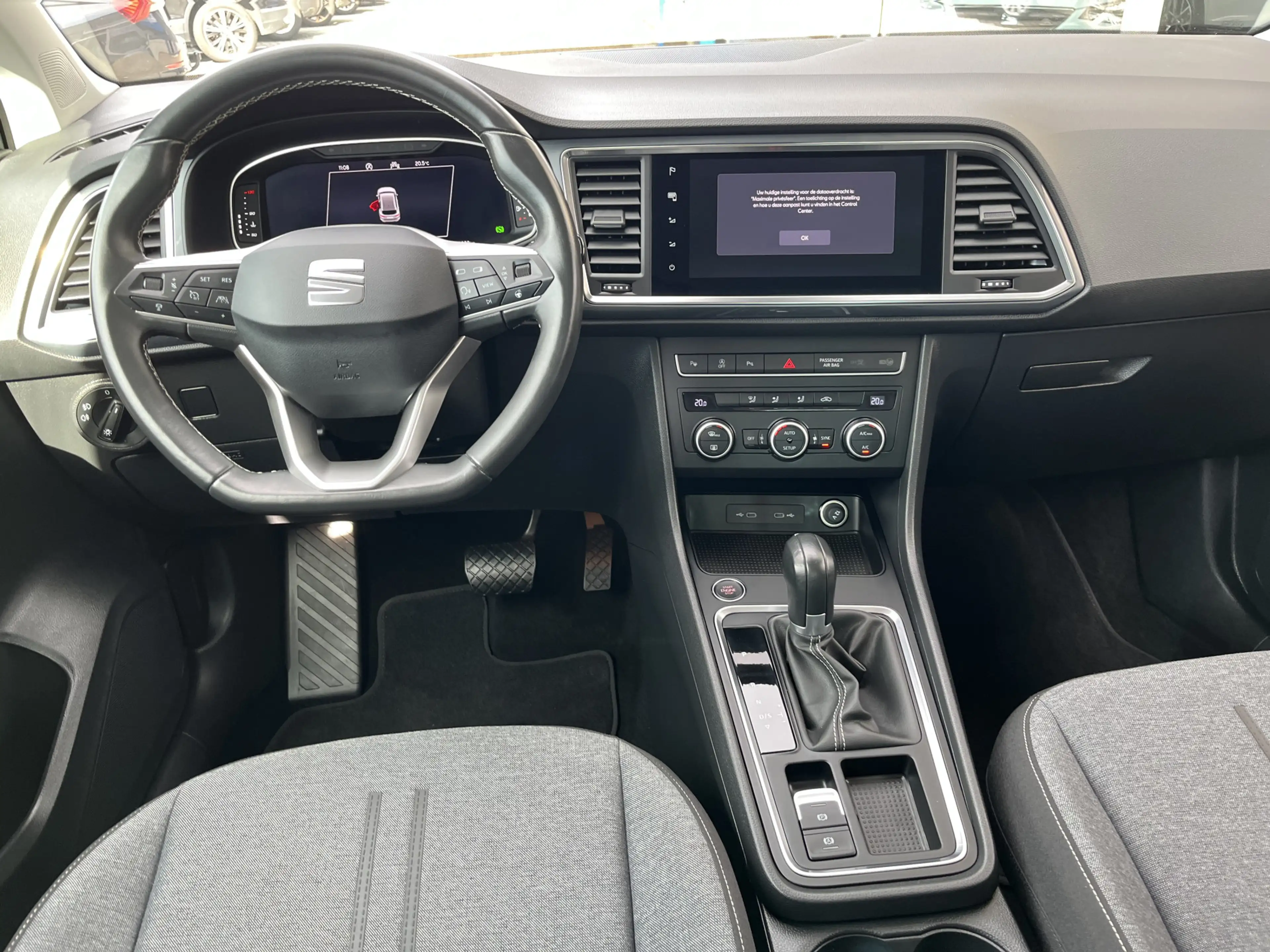 SEAT Ateca 1.5 TSI Style Business Intense / AUTOMAAT/ TREKHAA — photo 8