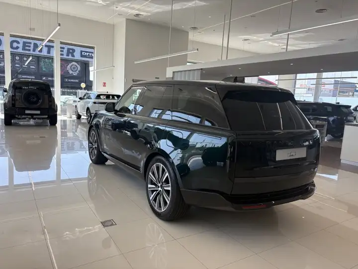 Land Rover Range Rover SWB 3.0 Si6 PHEV 550 PS AWD Auto Autobiography 2026, foto 18