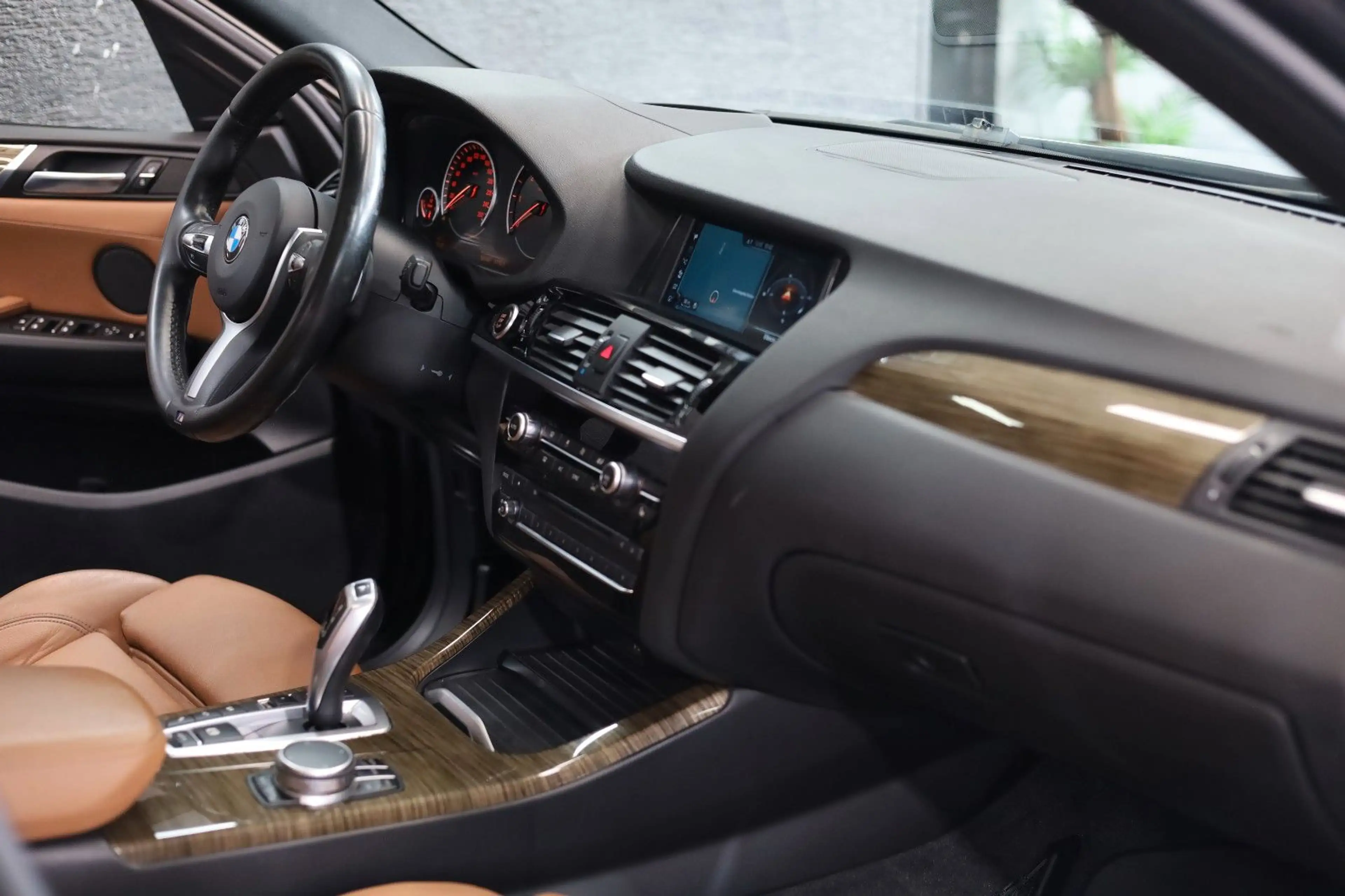 BMW X4 xDrive 20 d M Sport Paket*Head Up*360° — photo 8