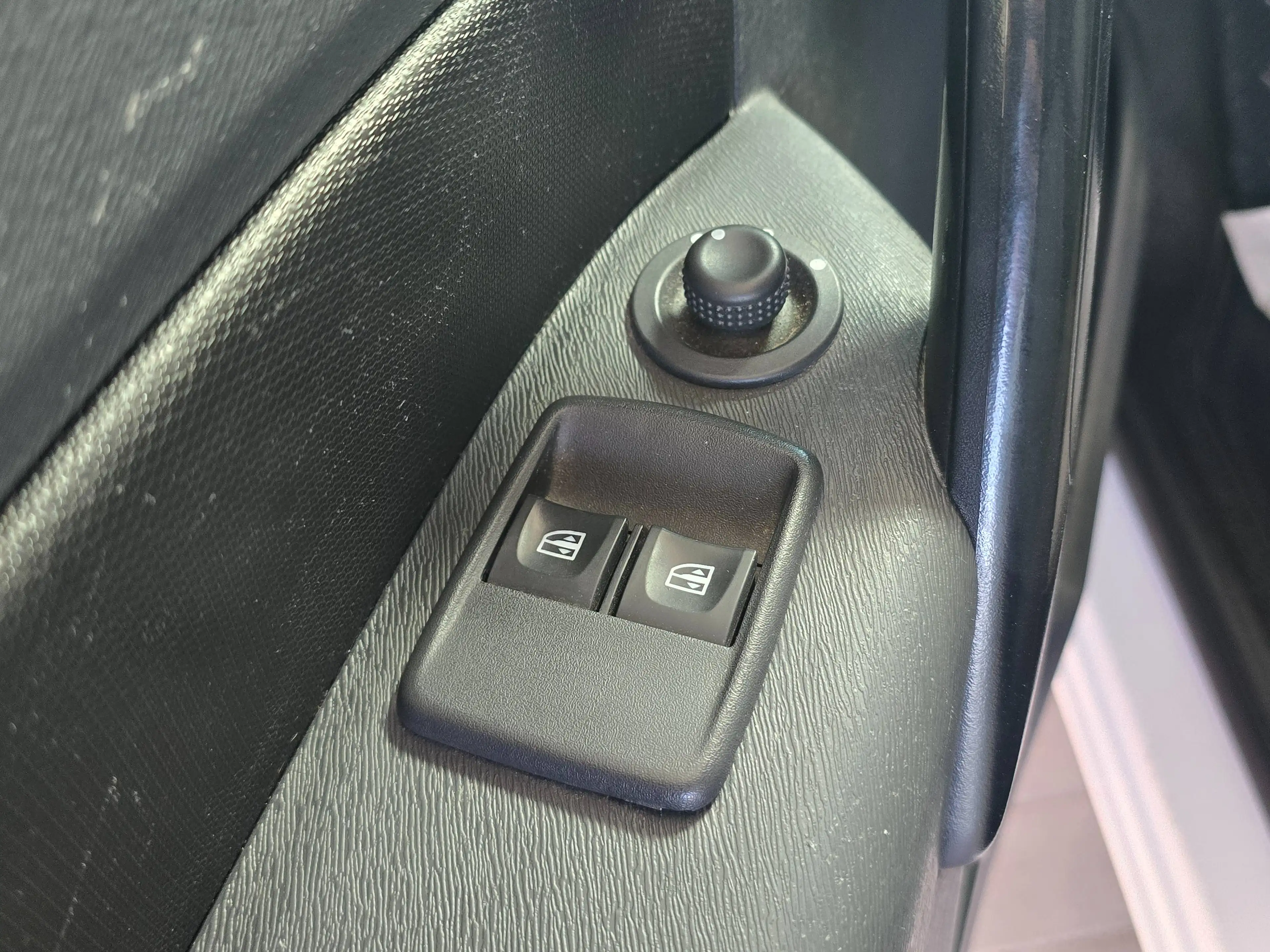 Renault Kangoo Maxi L2 / Slechts 29000km!! / Euro6 / Lichte vracht — photo 9