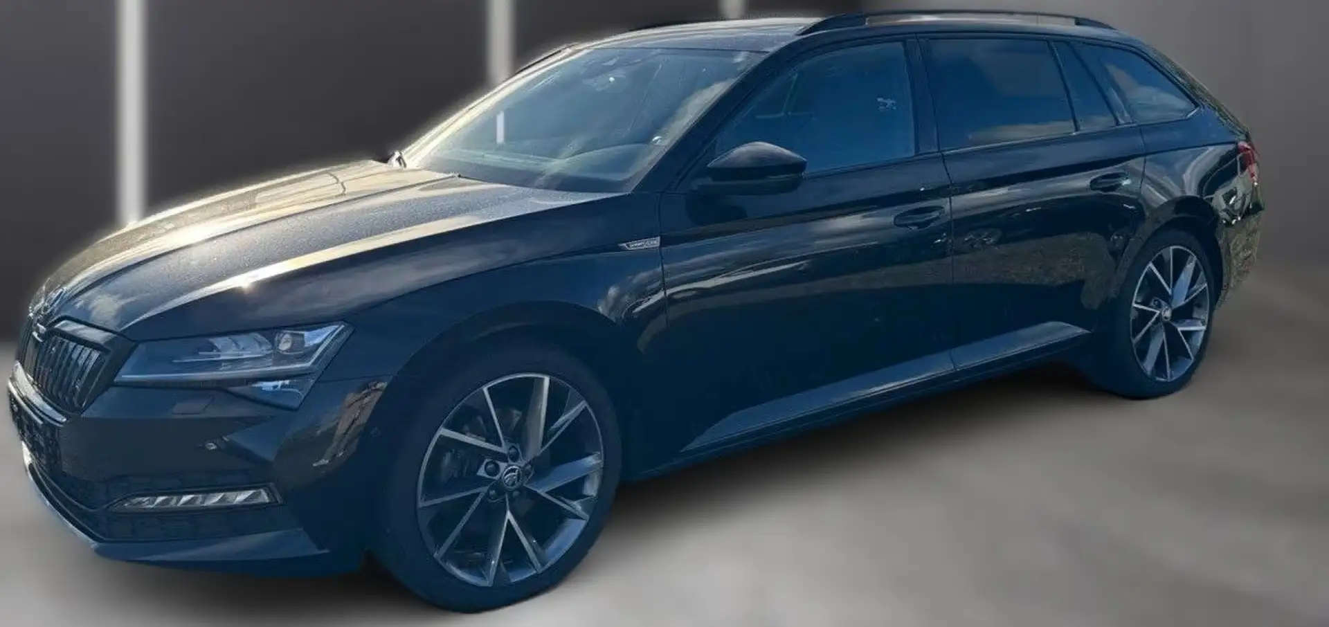 Skoda Superb Combi Sportline DSG 1.4TSI IV AHK Schwarz - 1