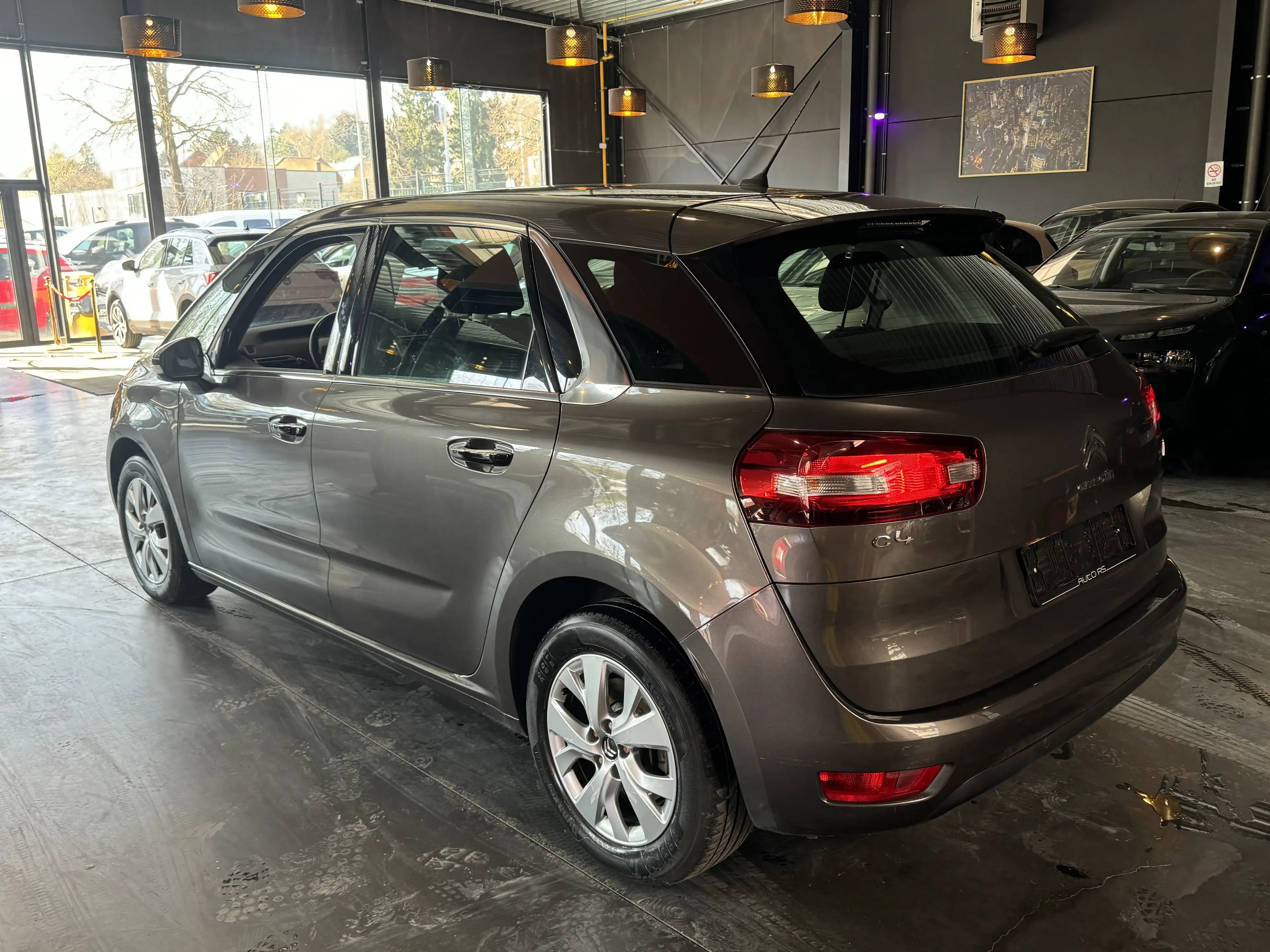 Citroen C4 Picasso 1.2 - A/C - MEDIA/TEL - LIM/REG - NAVI -START&STOP — photo 6