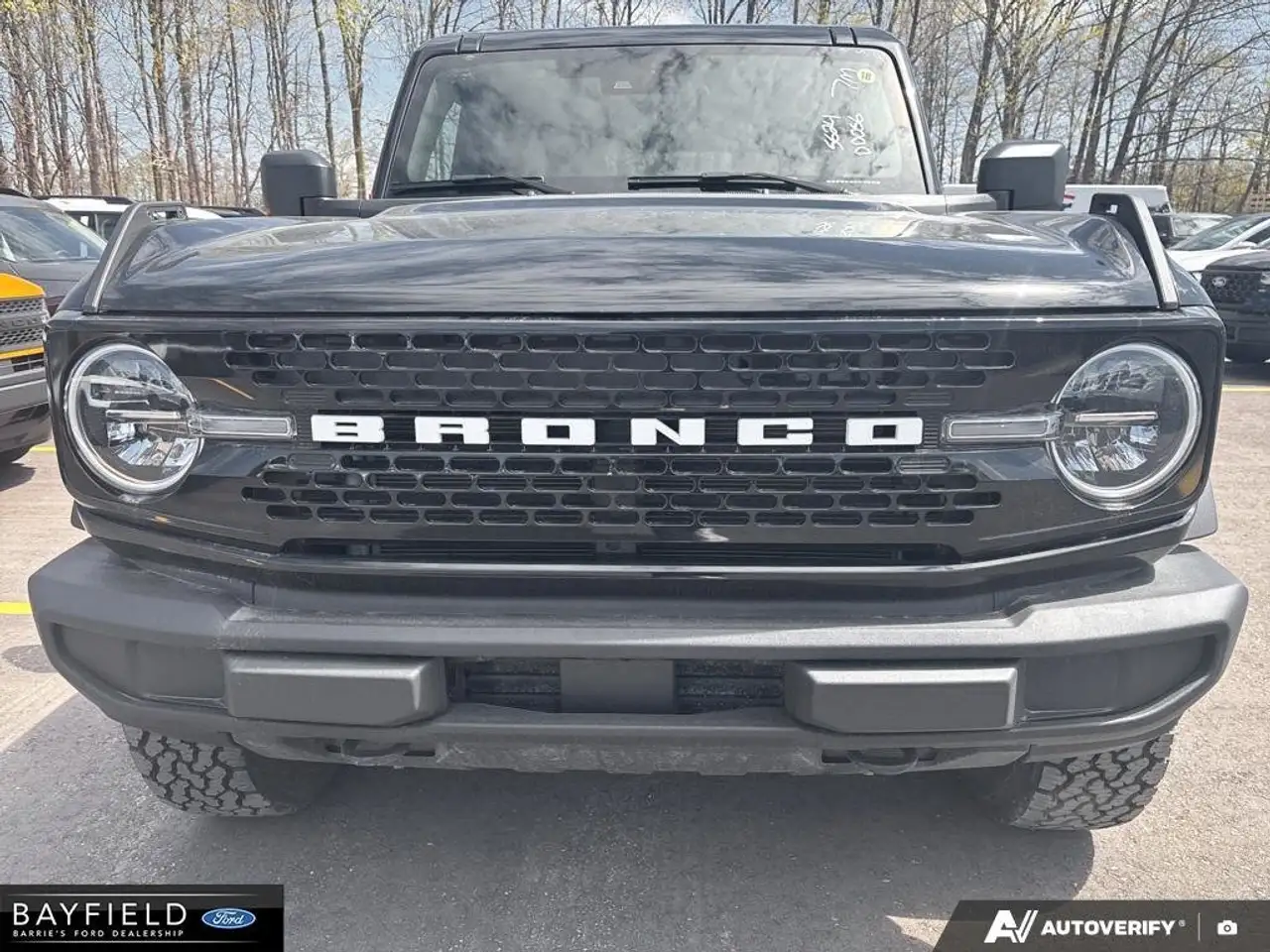 Ford Bronco снимка Ford Bronco