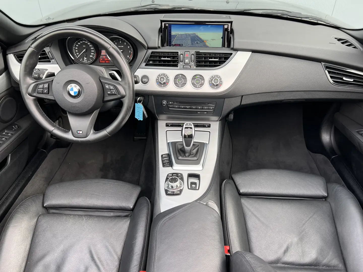 BMW Z4 Roadster sDrive18i Executive Automaat M-Pakket/19i Zwart - 2