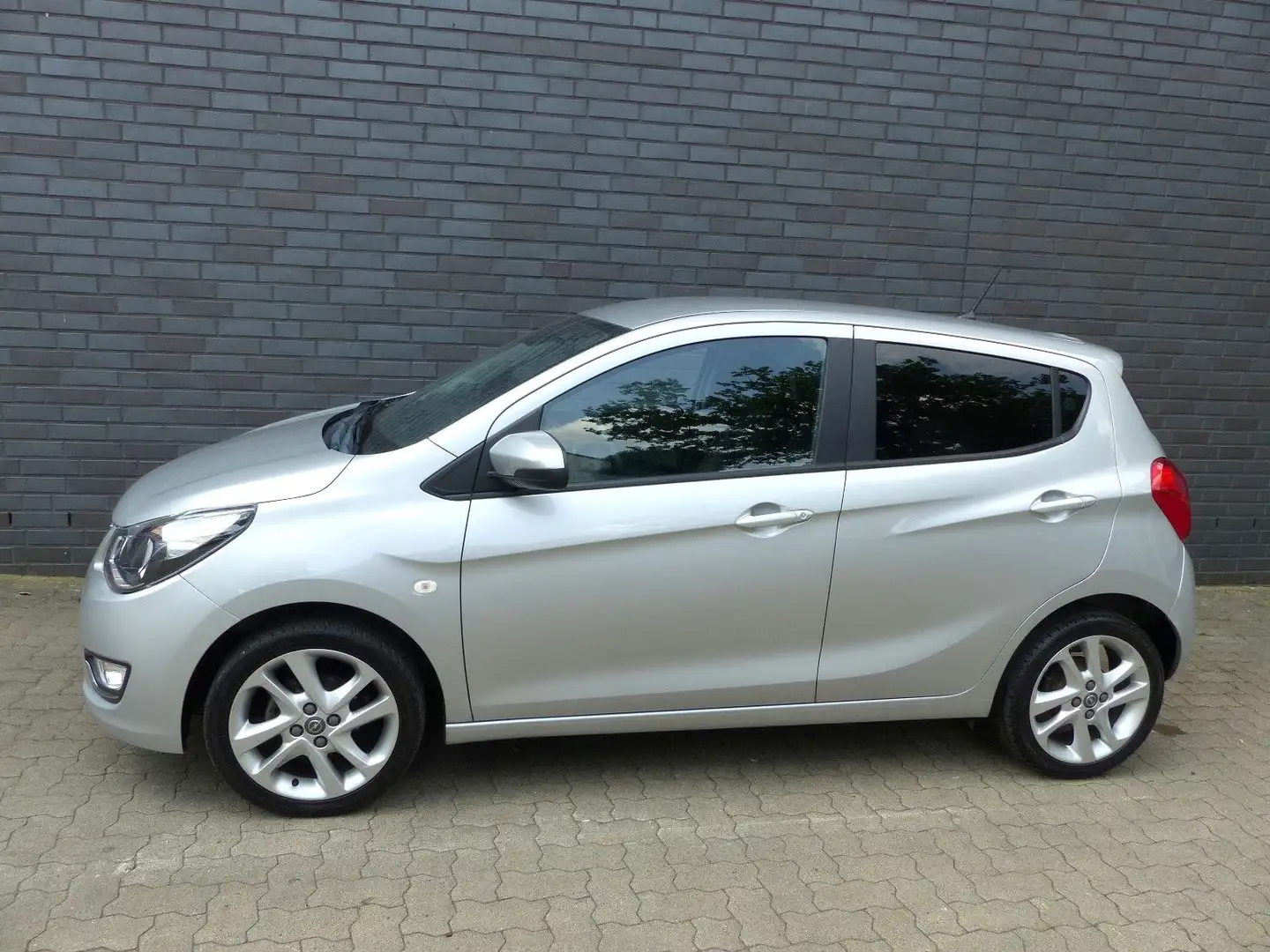 Opel Karl Exklusiv Klima/Sitzheiz/Bluetooth/Tmepomat Silber - 1
