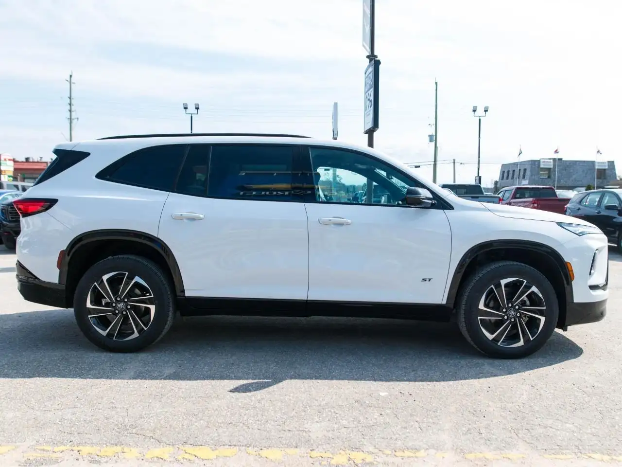 Buick Enclave снимка Buick Enclave