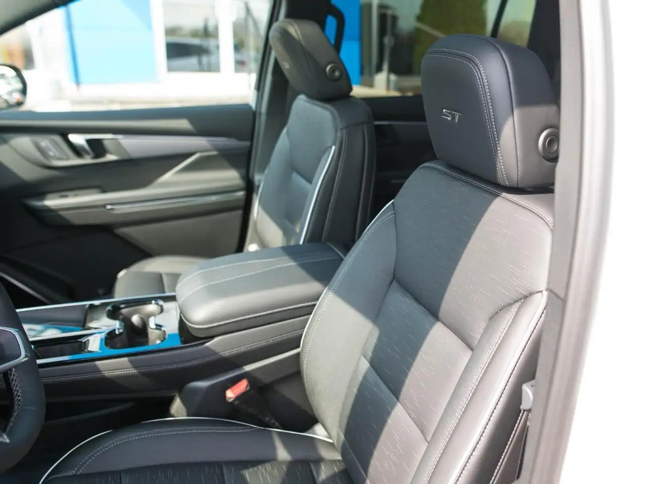 Buick Enclave снимка Buick Enclave