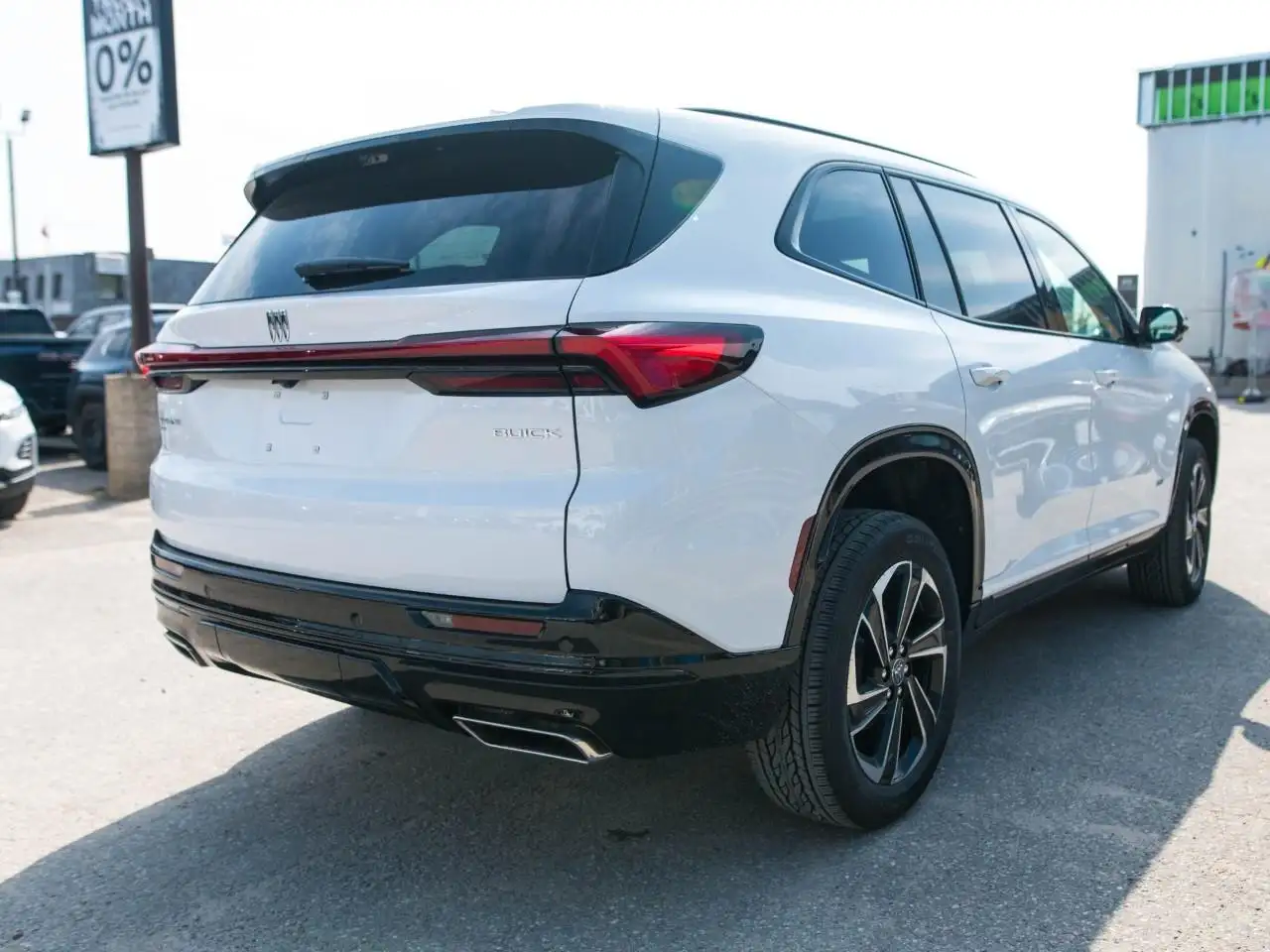 Buick Enclave снимка Buick Enclave