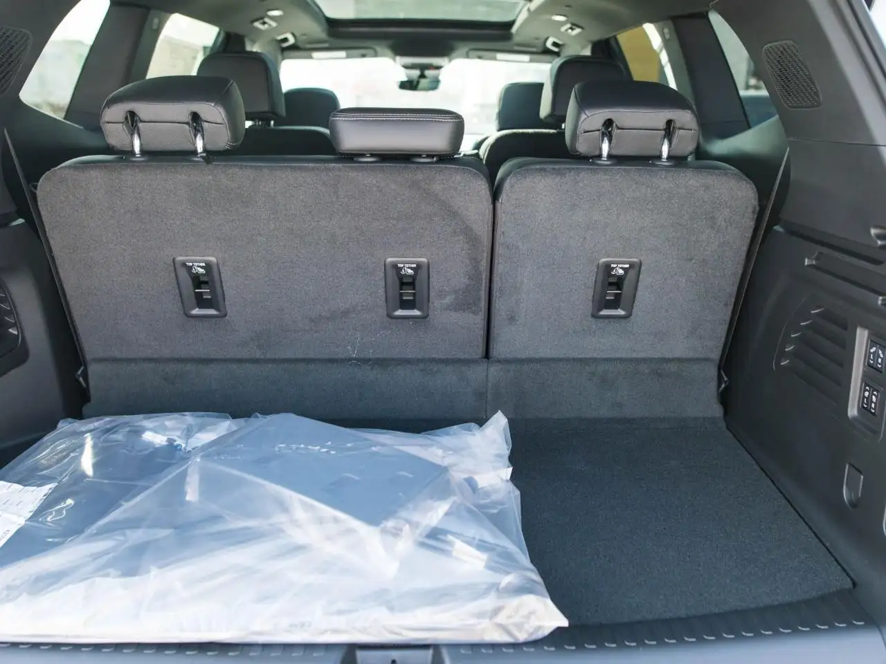 Buick Enclave снимка Buick Enclave