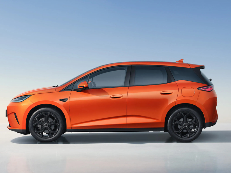 BYD Dolphin G 1.5L DM-i Sport | 105km elektrisch | Panoramadak | — photo 4